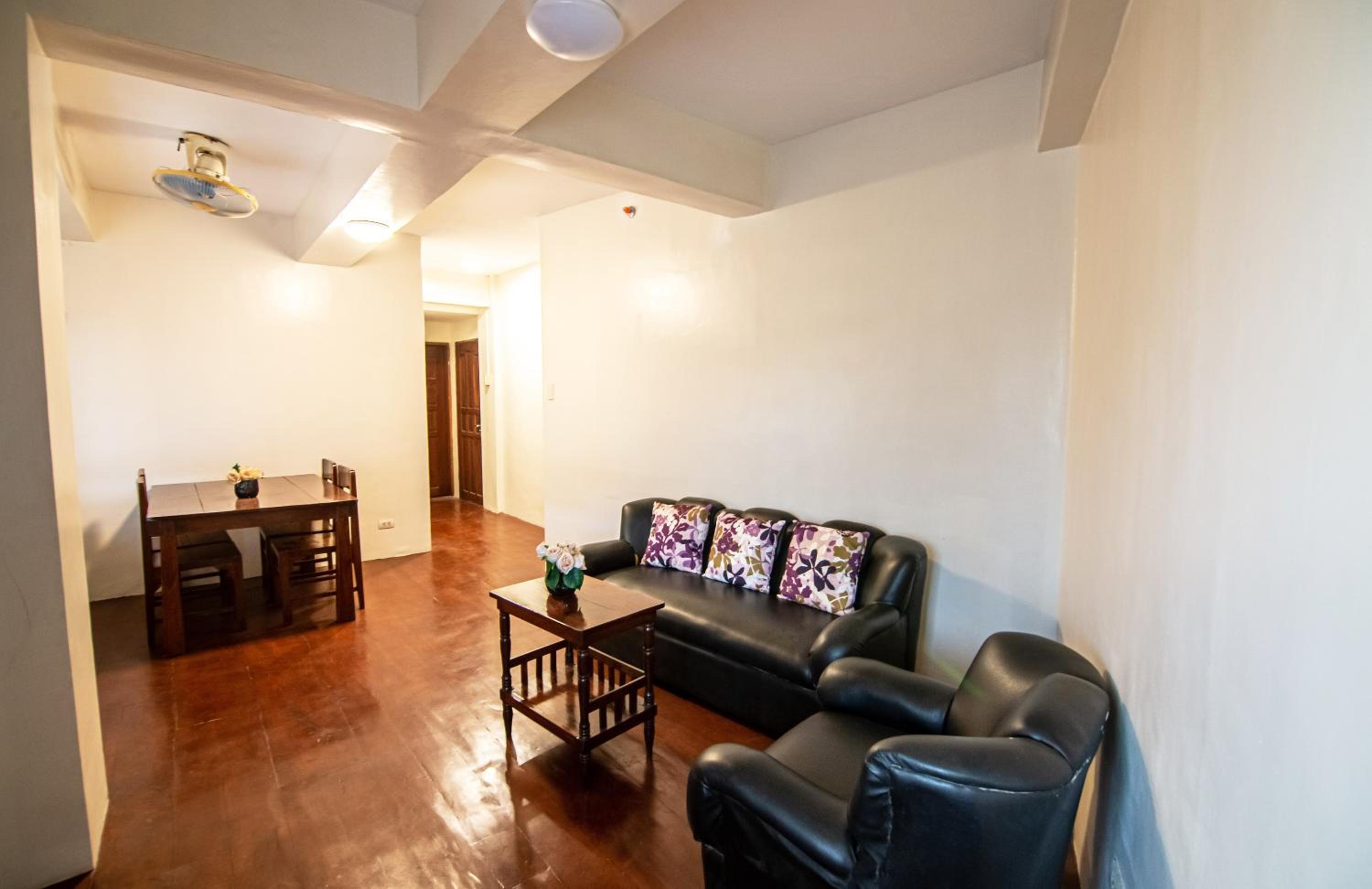 Two-Bedroom Suite photo 2