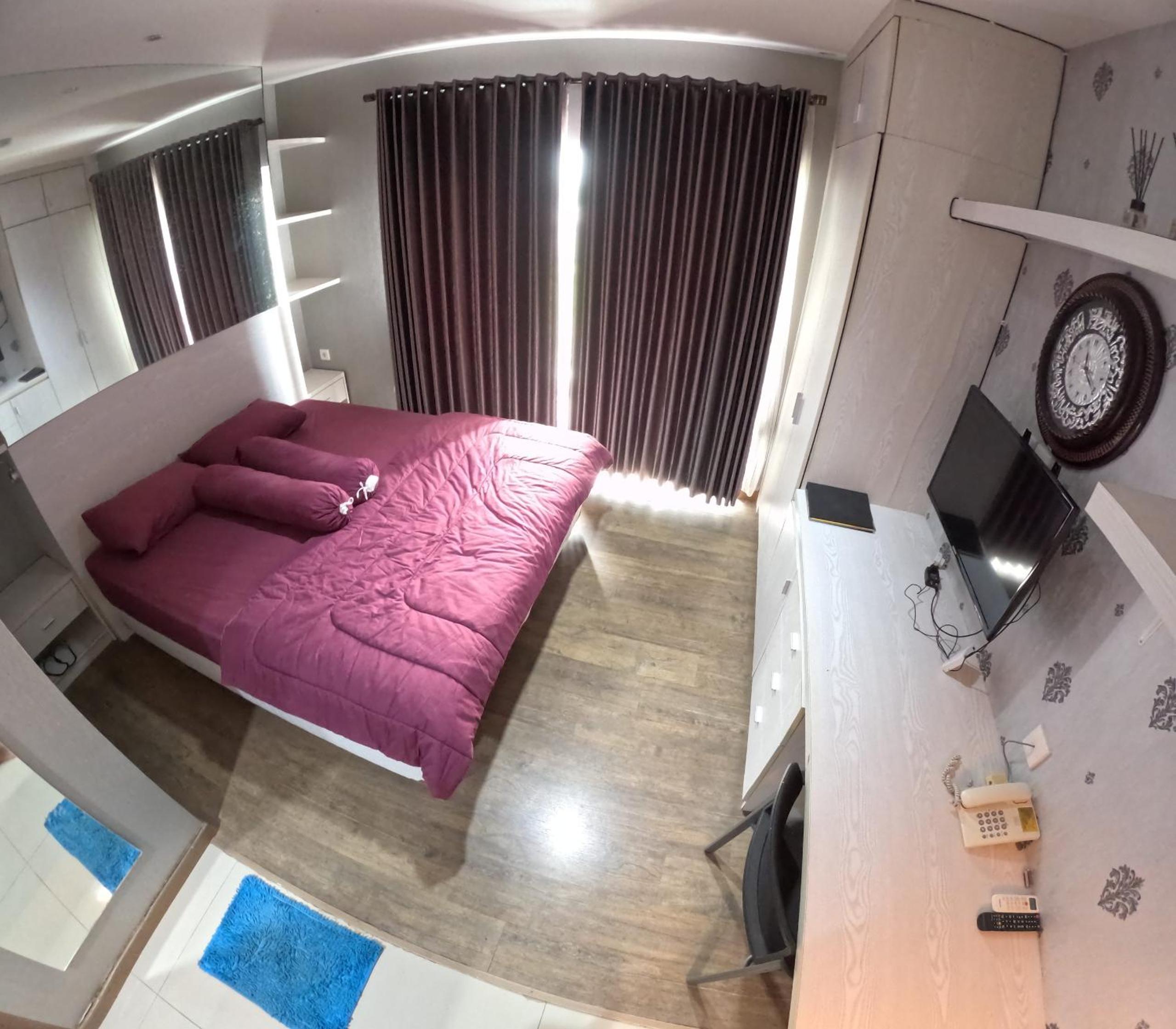Studio Apartment photo 2