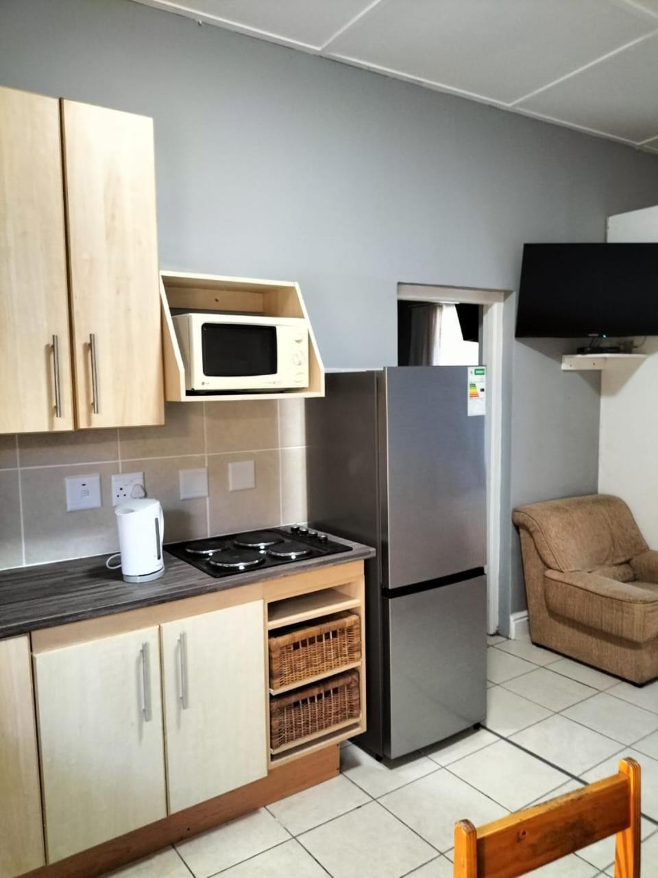 Double Room - Photo 11