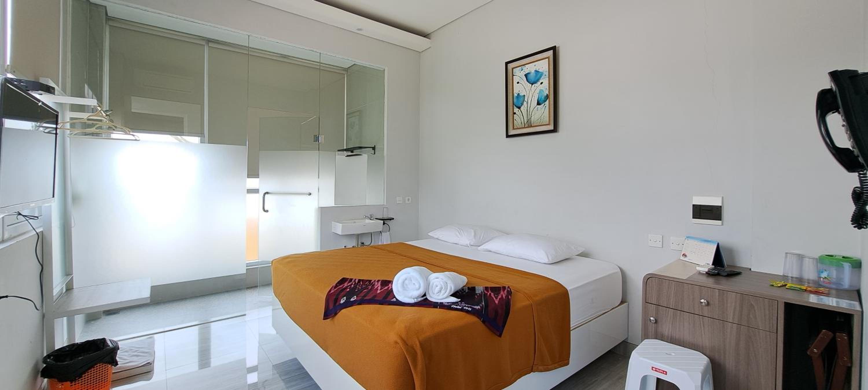 Standard Double Room - Photo 6