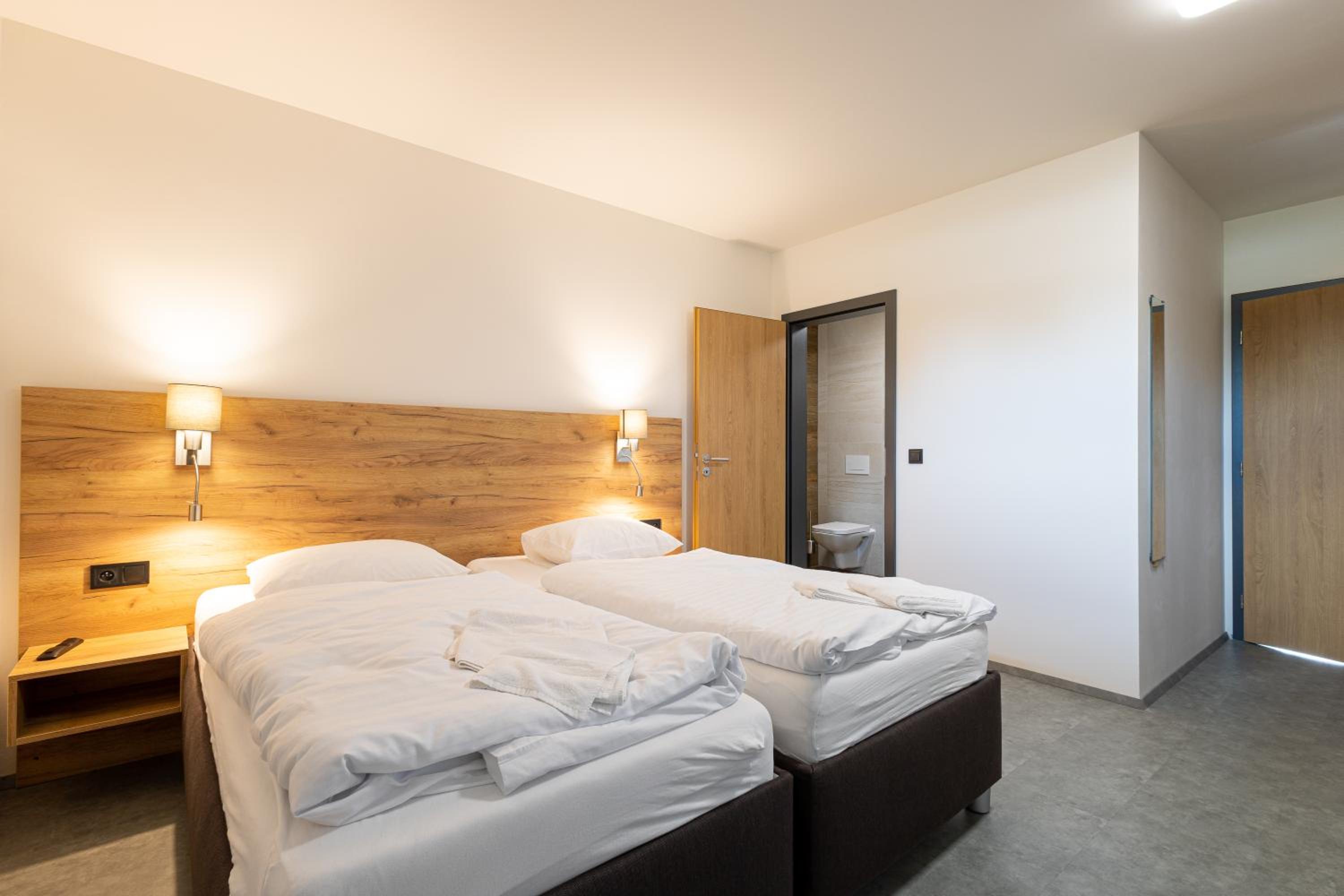 Classic Quadruple Room