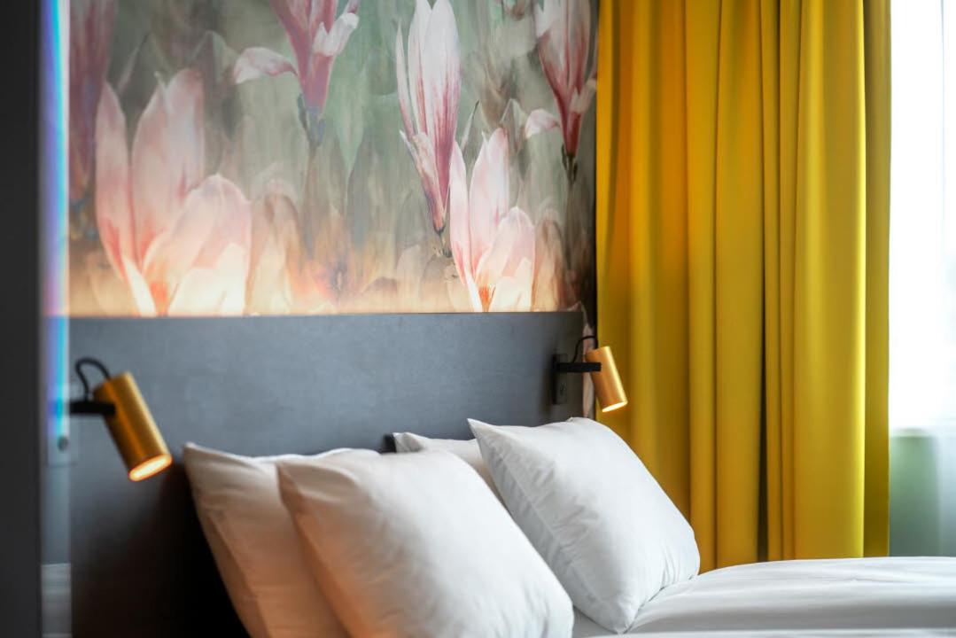 Business Double or Twin Room - Photo 3