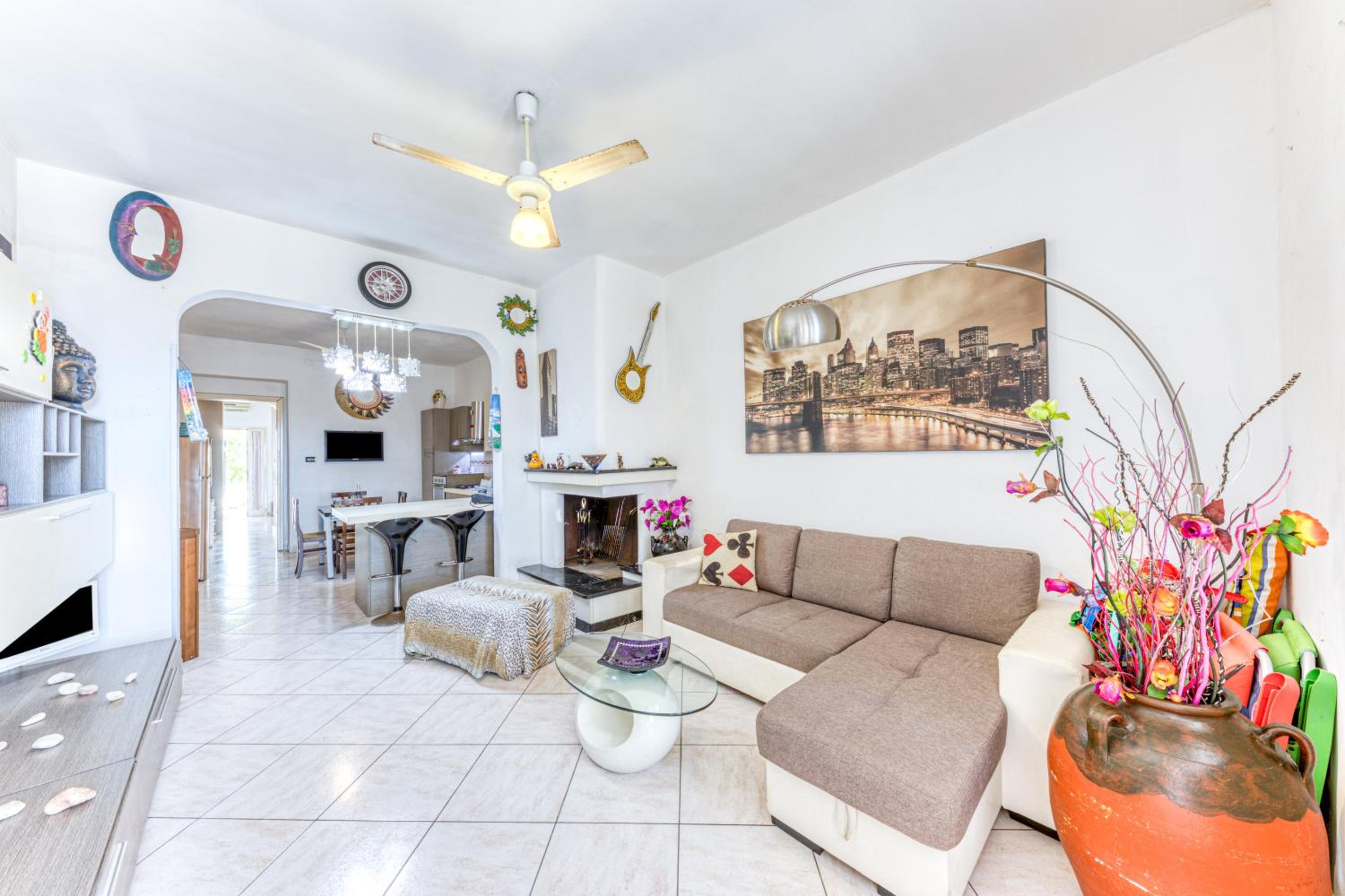 Superior One-Bedroom Apartment