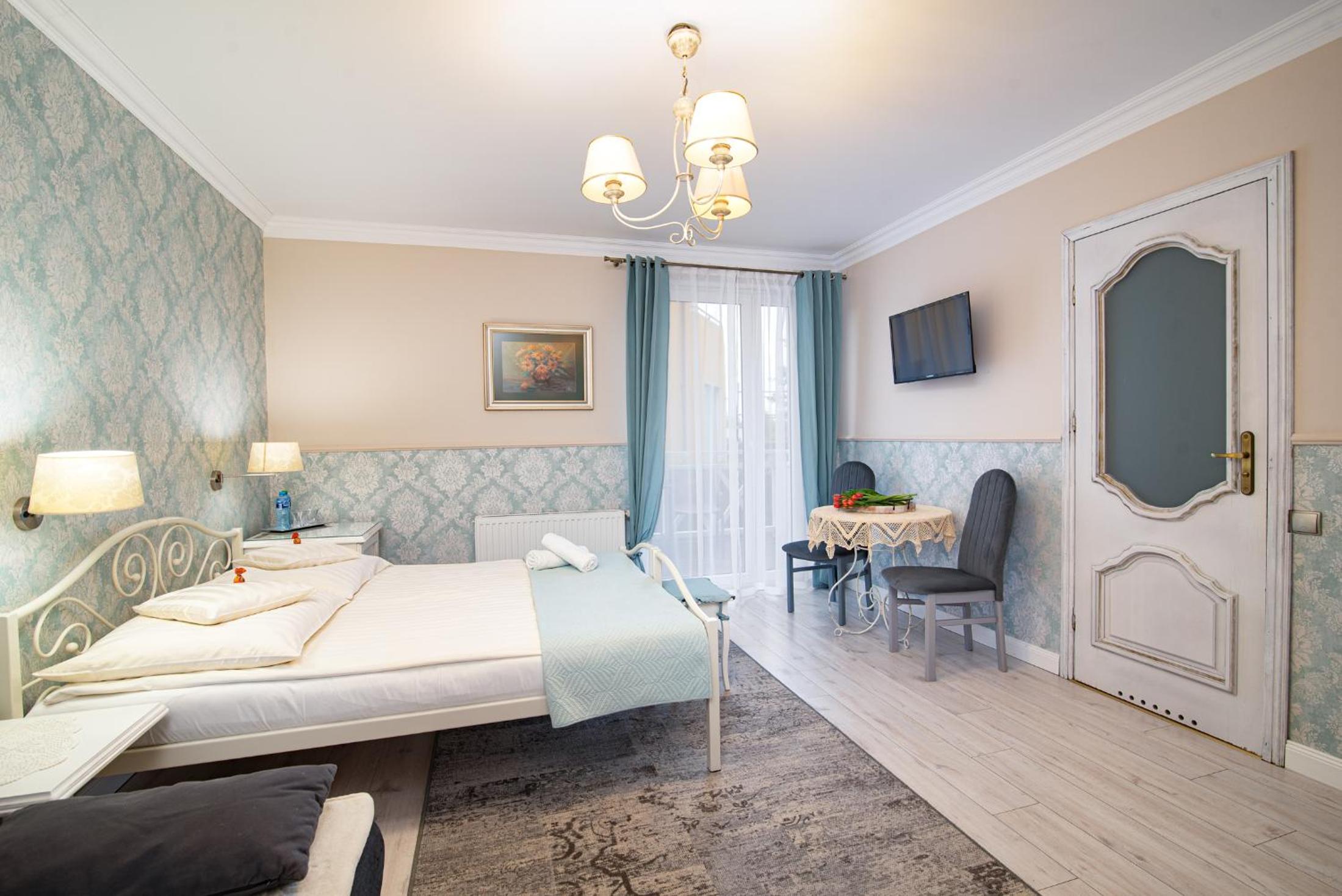 Triple Room with Terrace