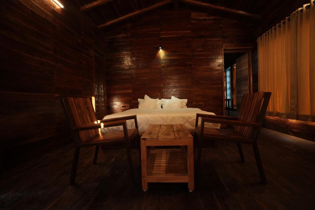 King Room with Pool View photo 1