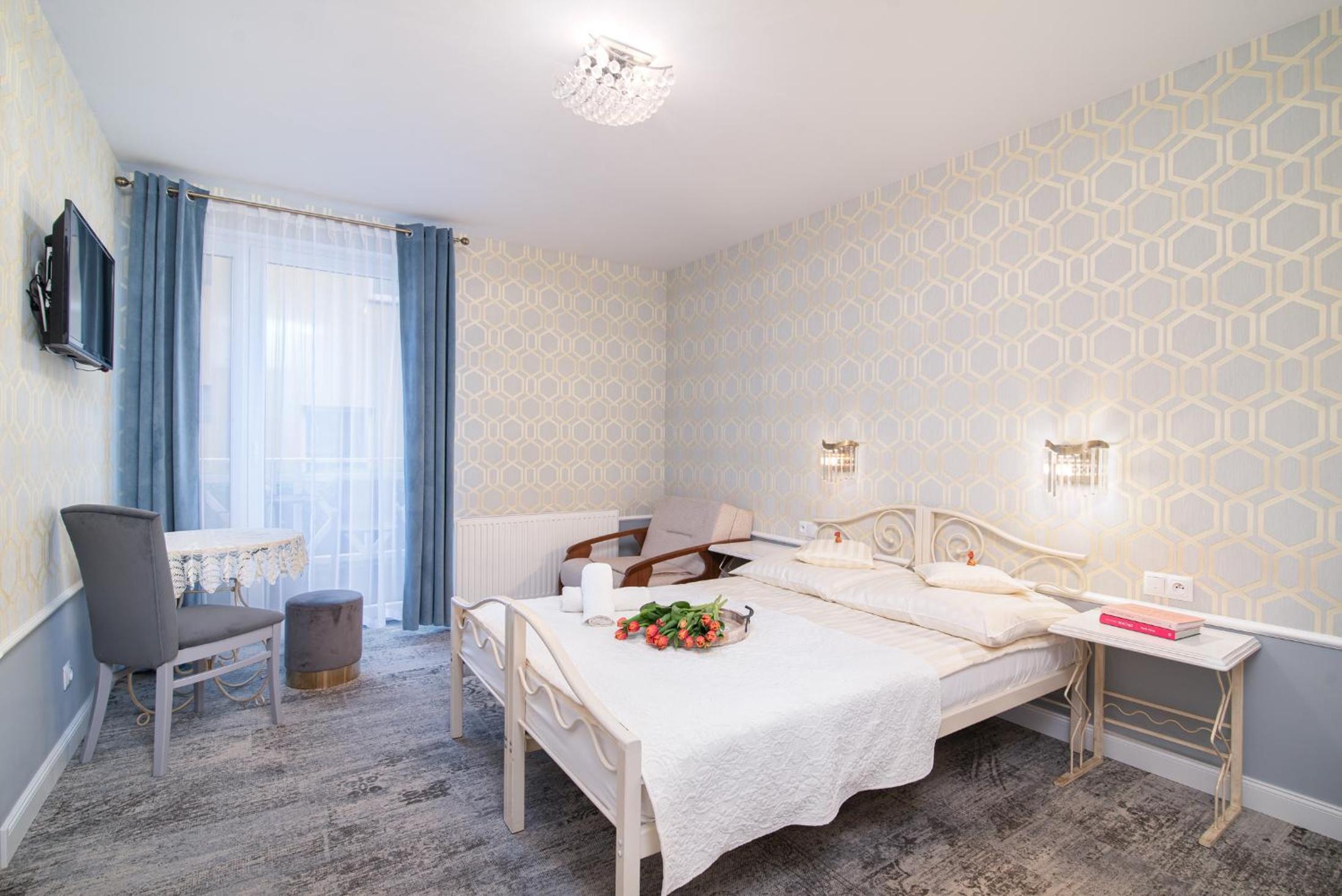 Double Room with Terrace photo 3