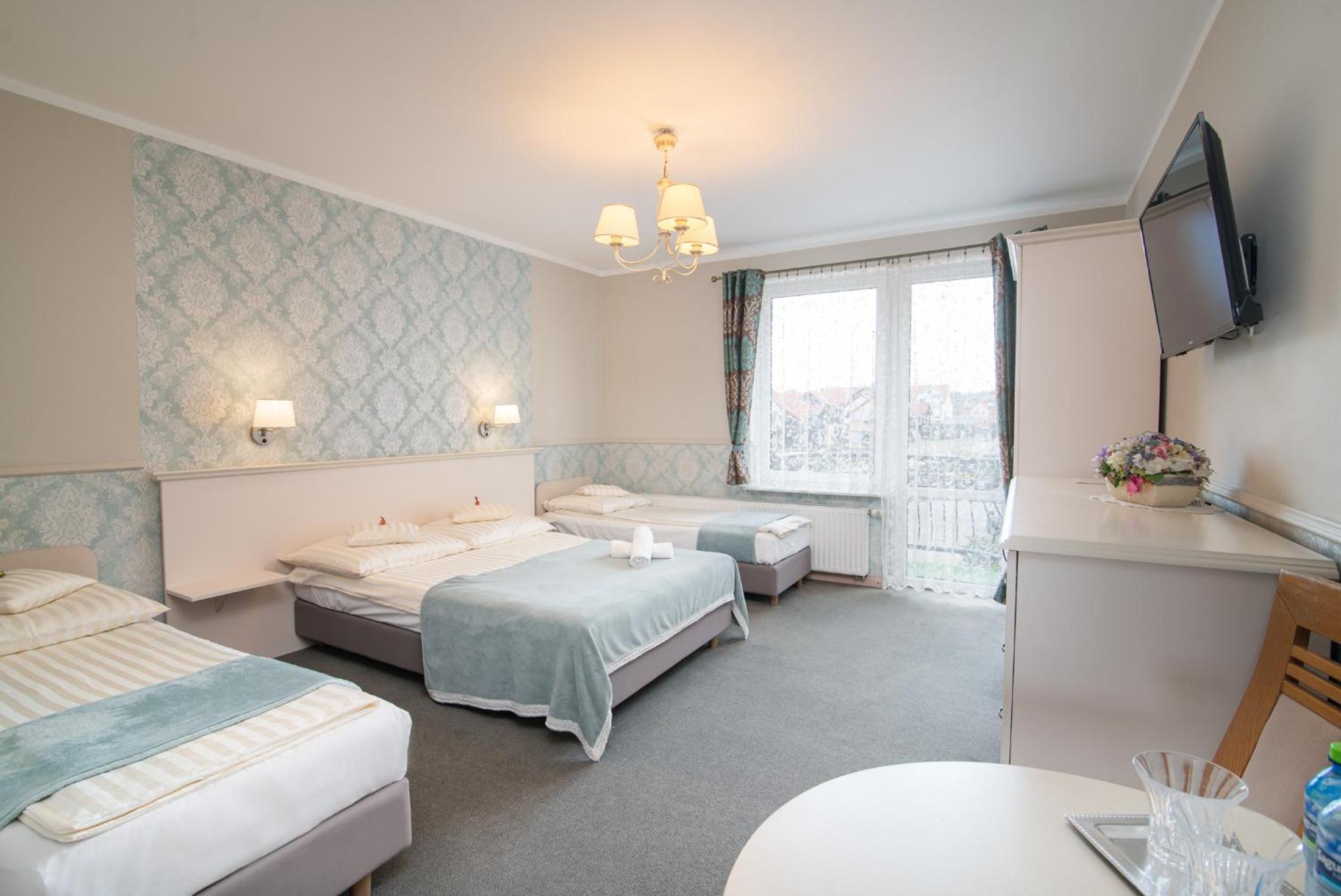 Standard Quadruple Room photo 2