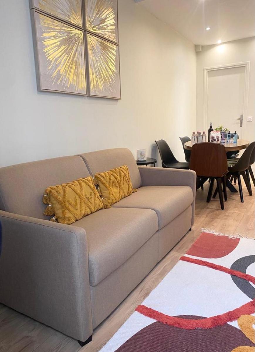 Apartment - Ground Floor photo 3