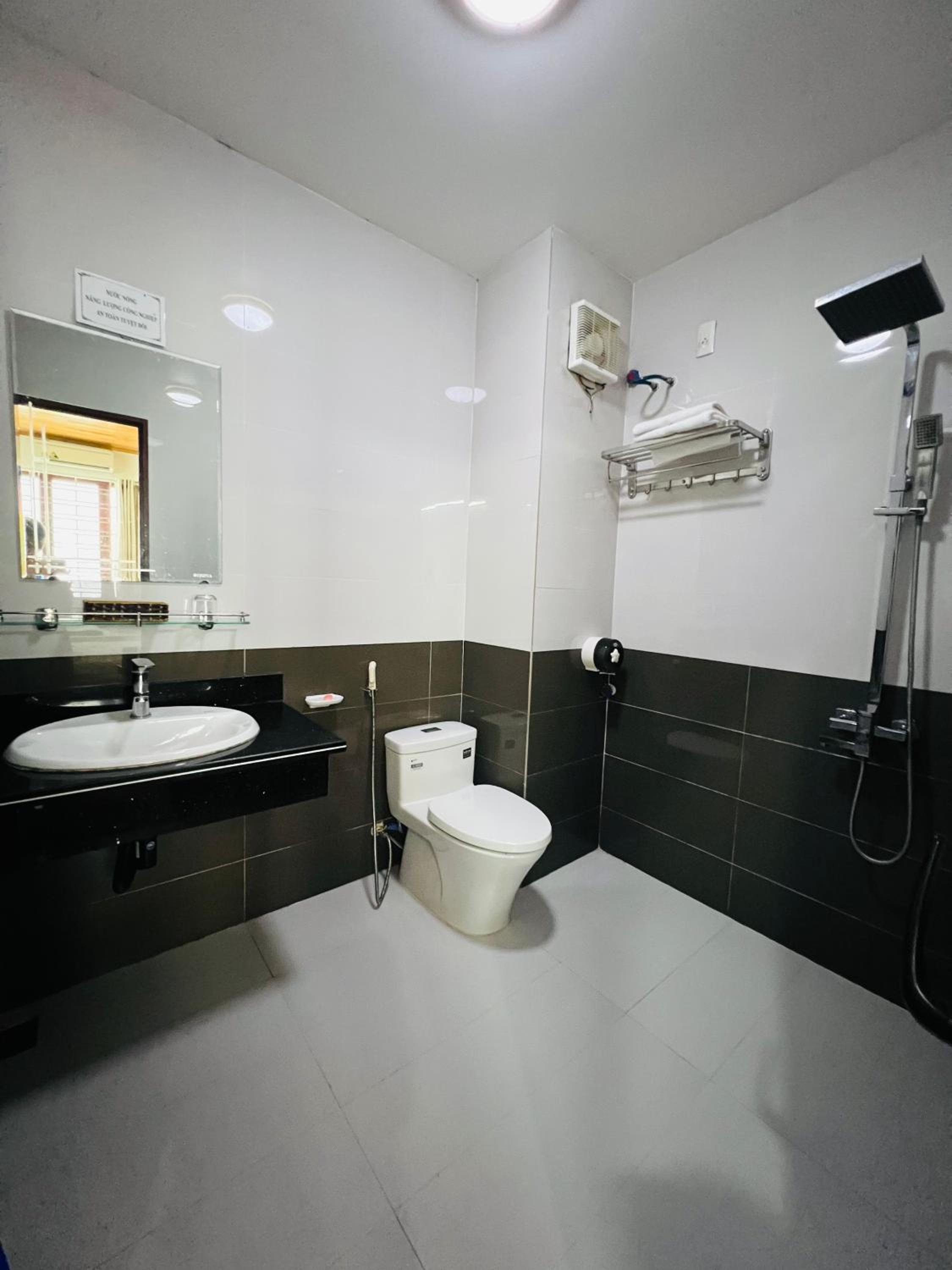 Economy Double Room photo 3