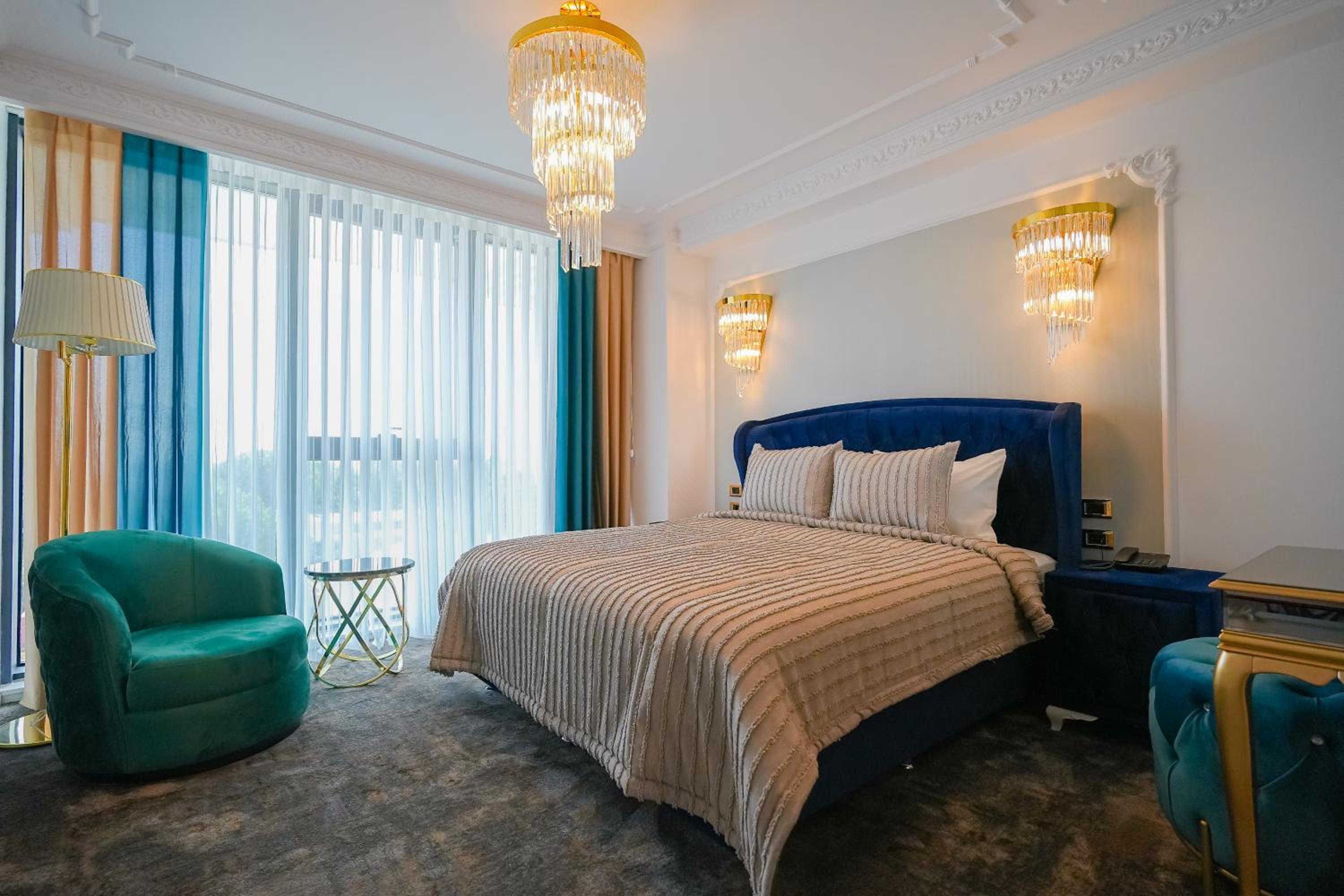Double Room - Photo 2