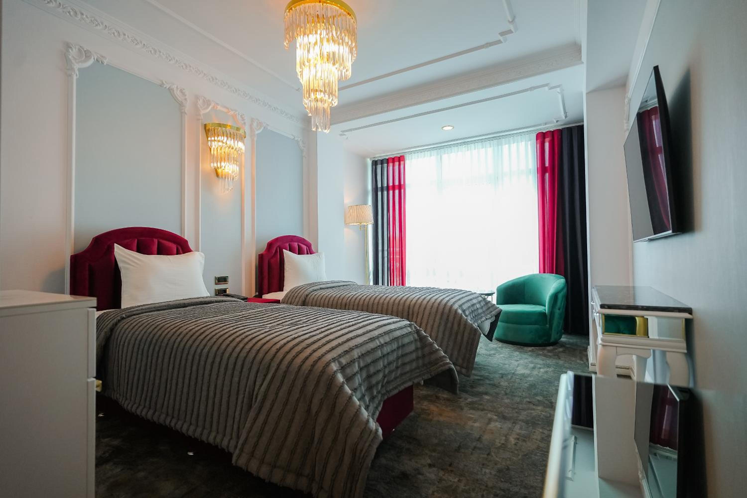Twin Room - Photo 1