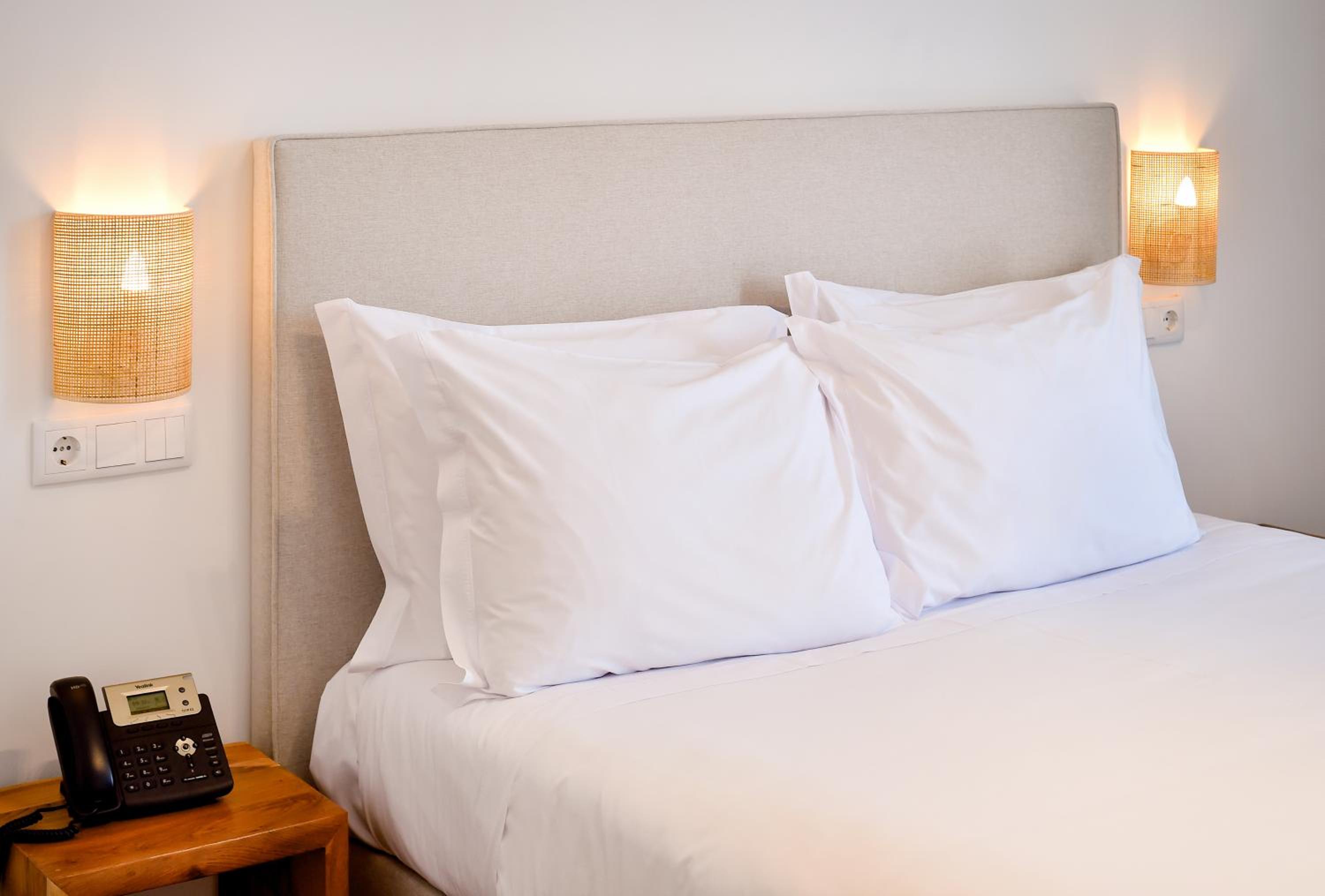 Deluxe Double or Twin Room with flatland view - Photo 2