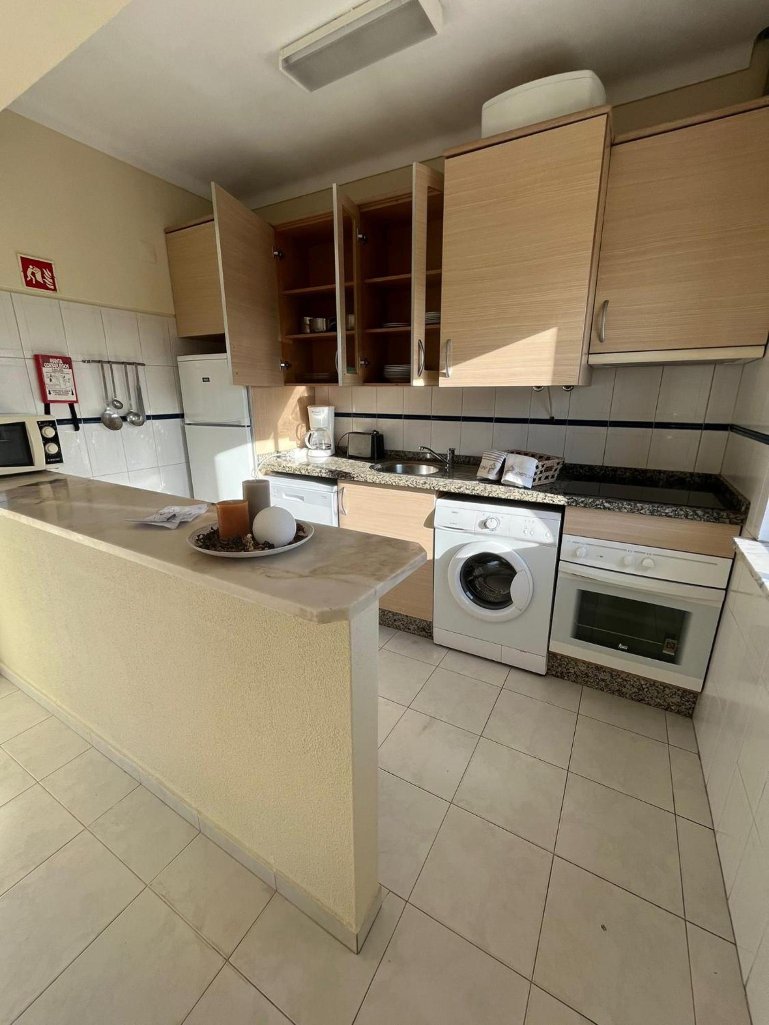 One-Bedroom Apartment - Photo 12