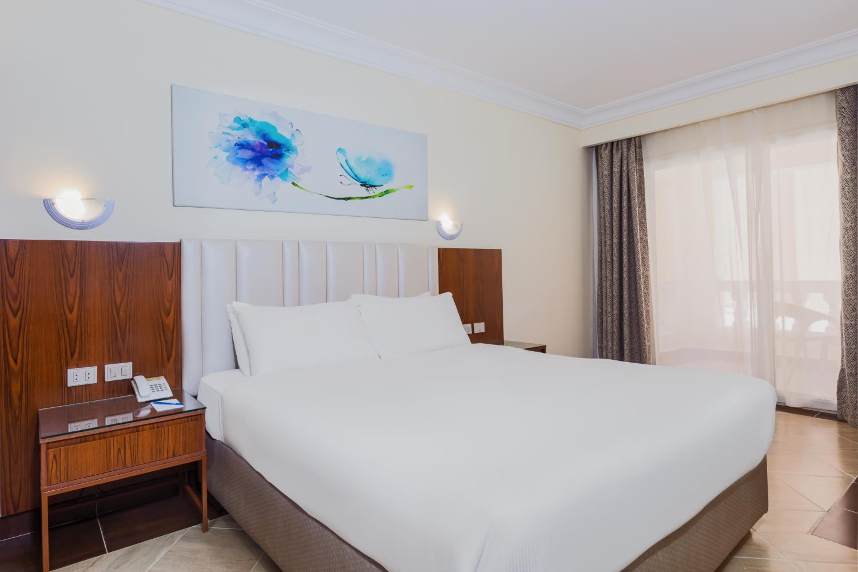 Deluxe Room with Pool View- Alf Leila Wa Leila Area
