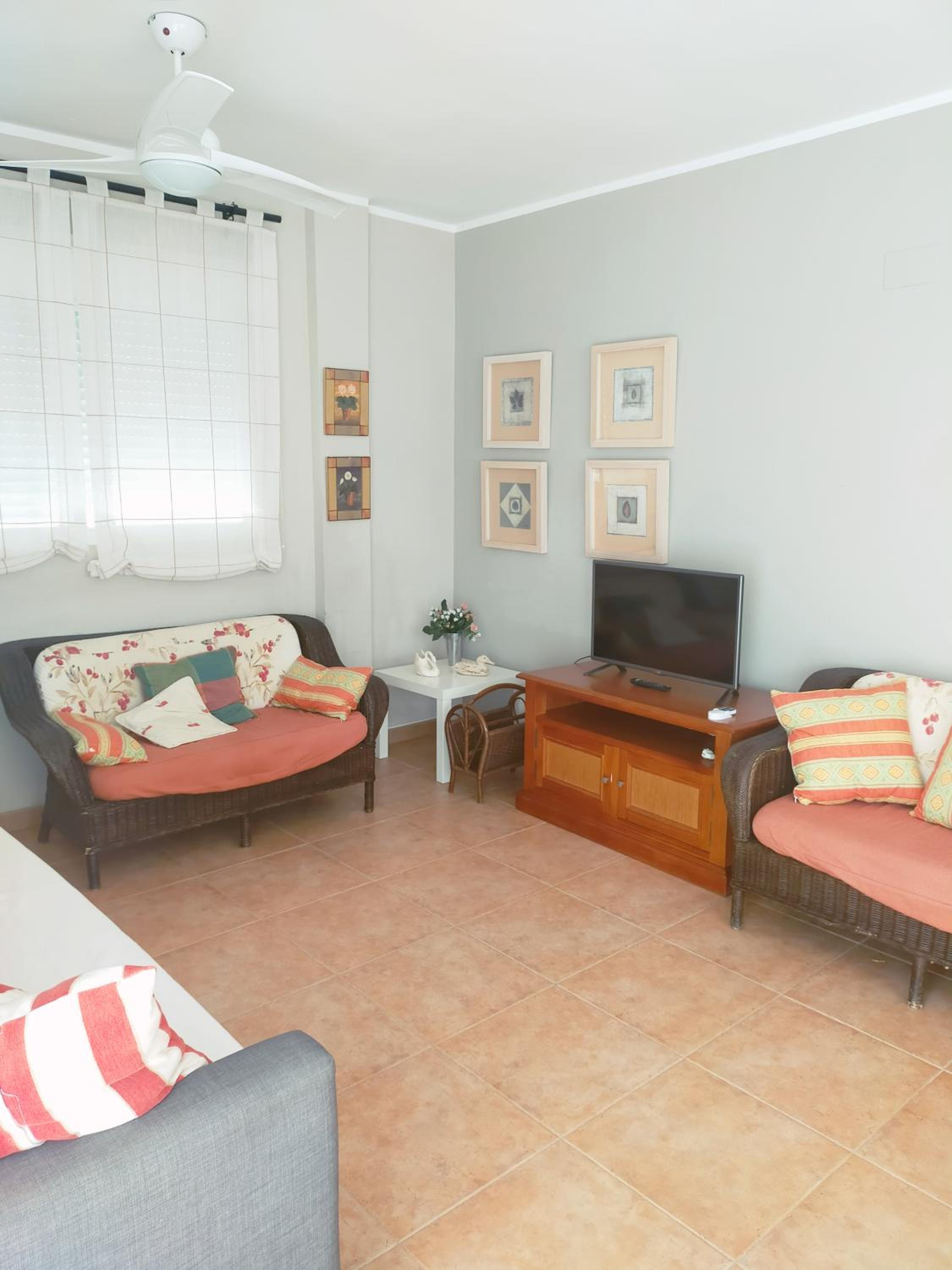 Casa de cinco habitaciones