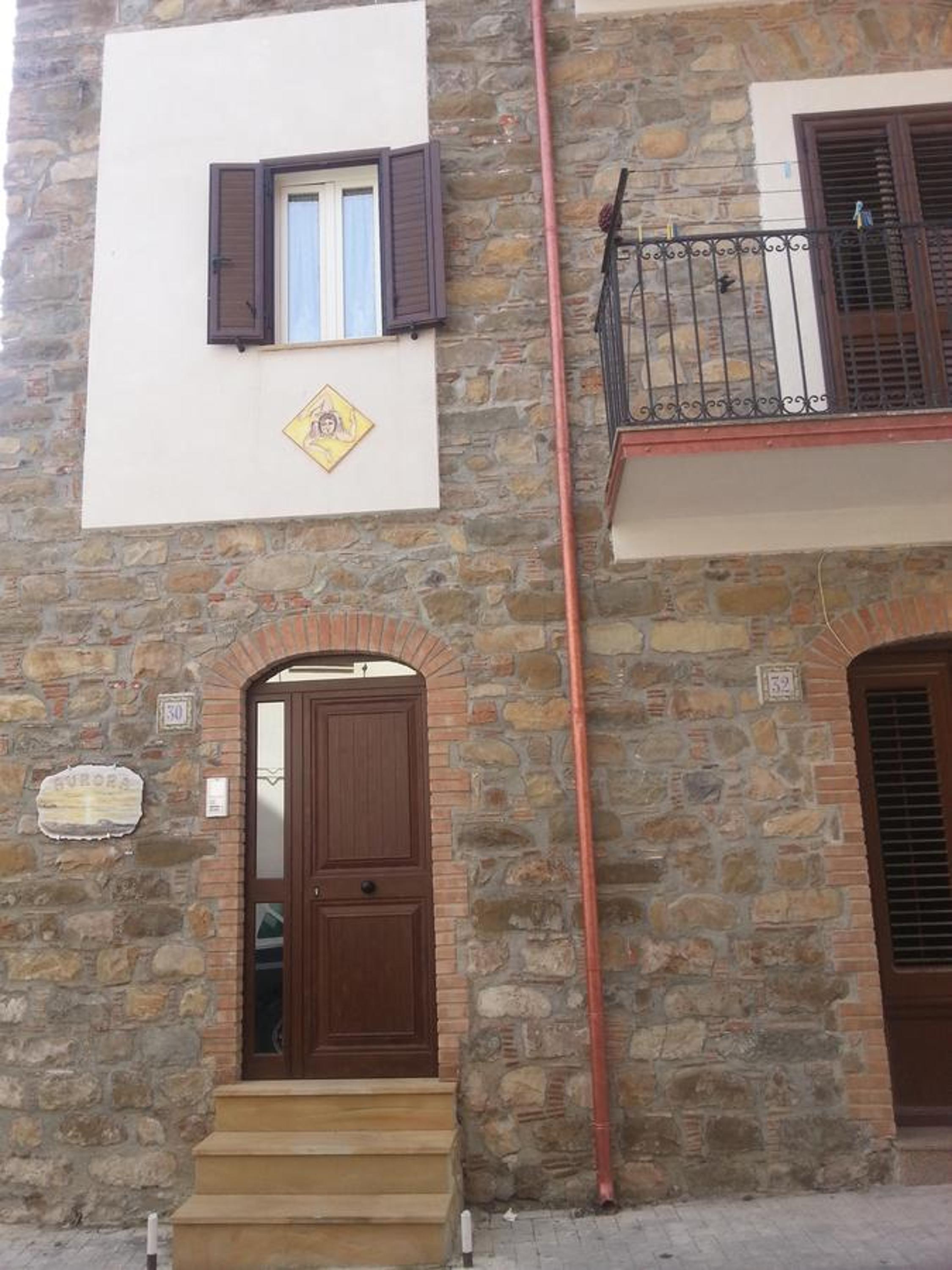 Double Room With Balcony photo 2