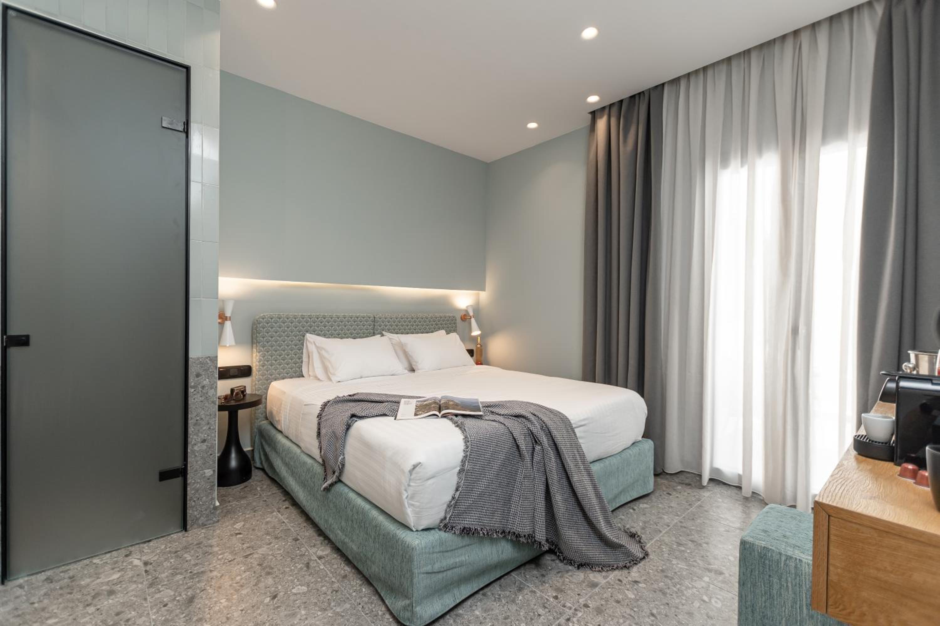 Deluxe Double Room with Outdoor Hot Tub