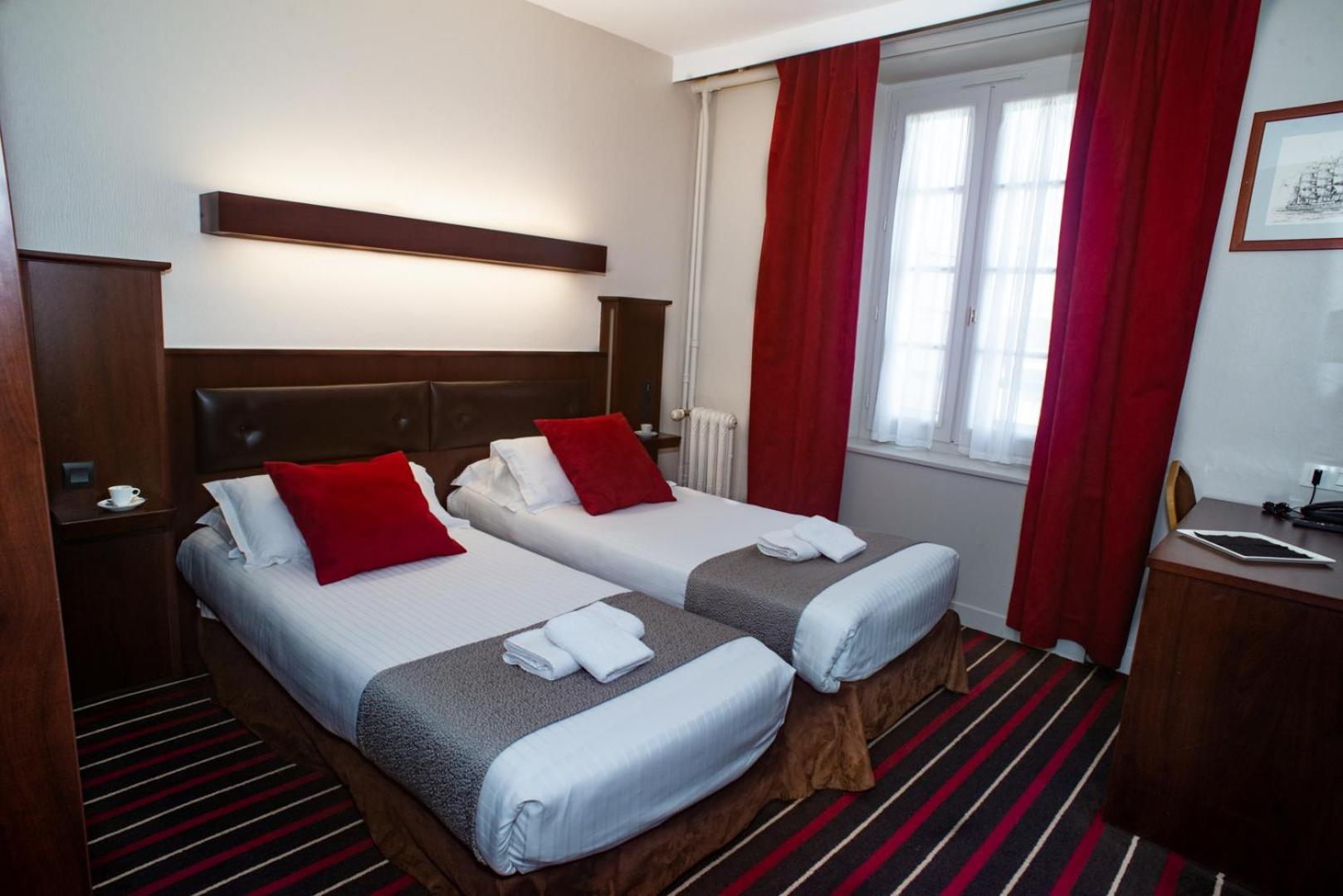 Comfort Twin Room