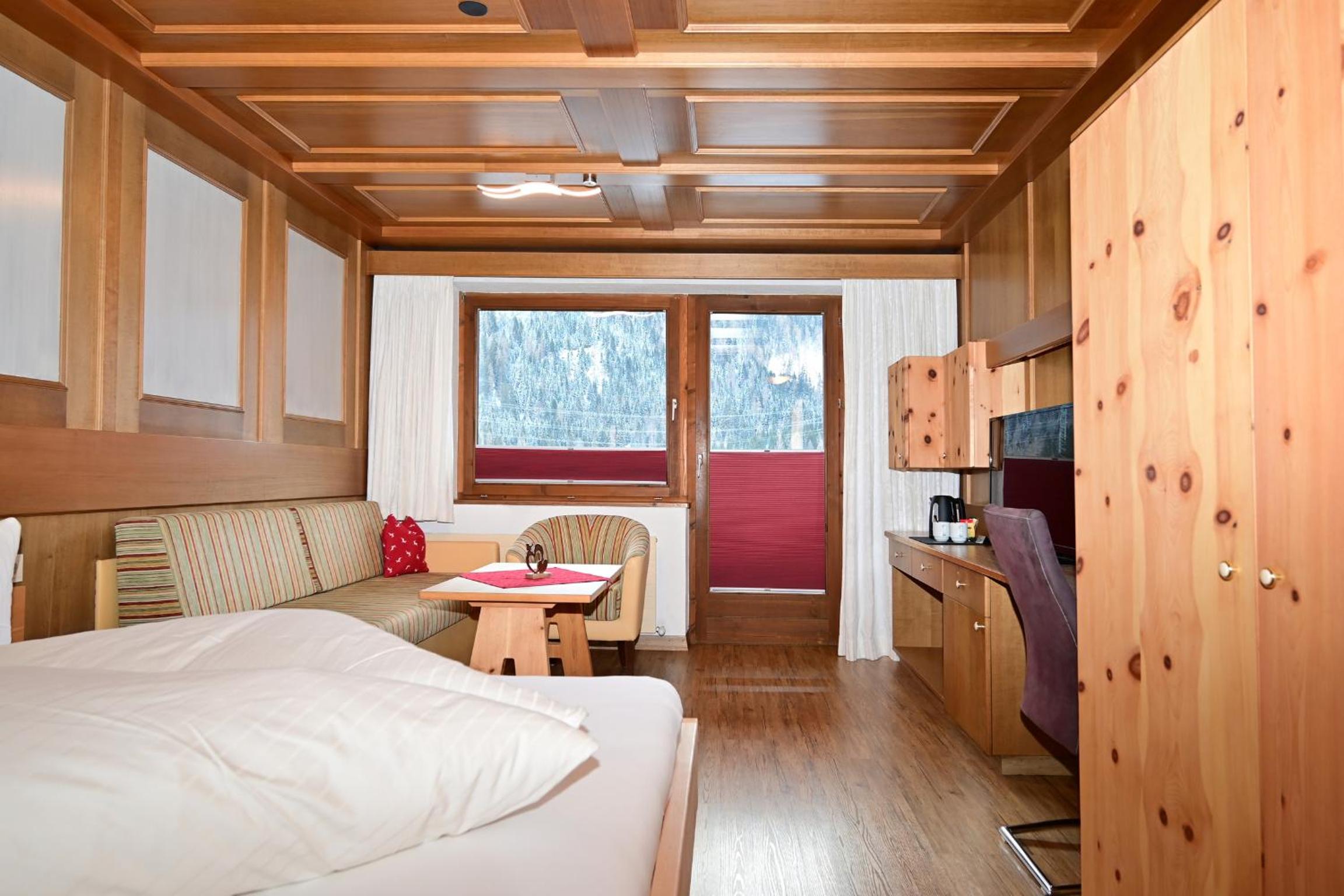 Quadruple Room photo 1
