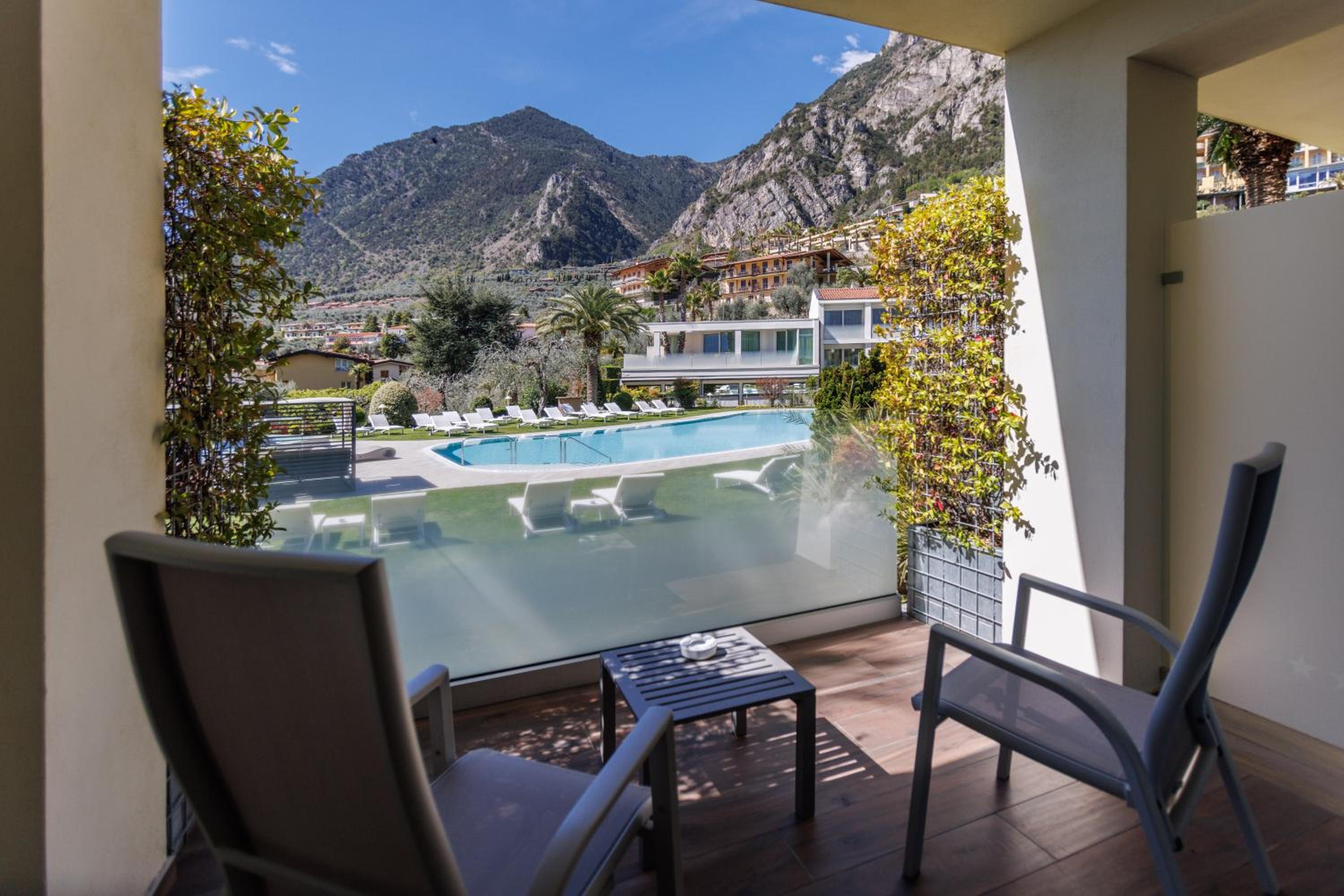 Prestige Double Room with Garden View - Photo 9