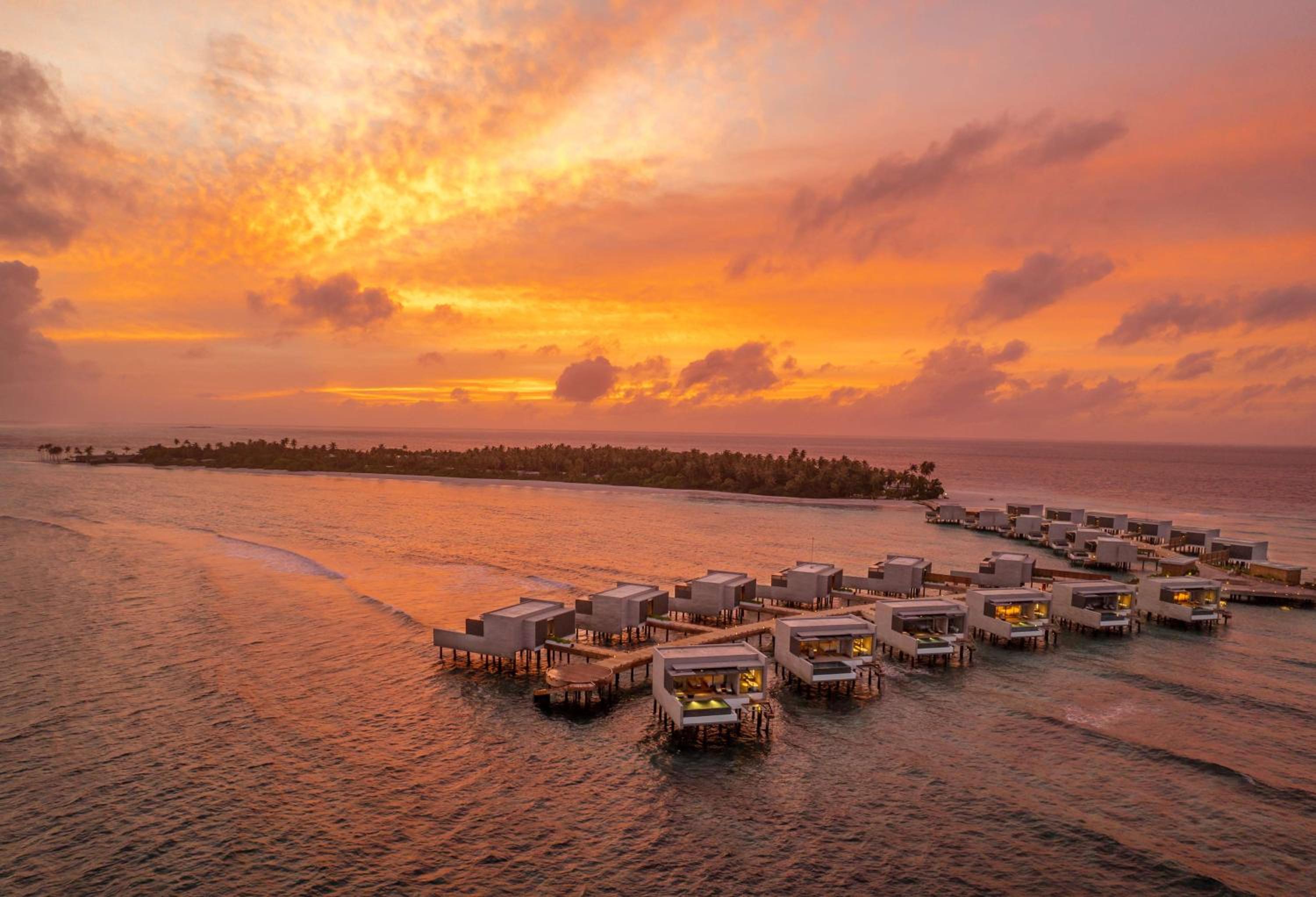 Ocean Overwater Pool Villa - Photo 17