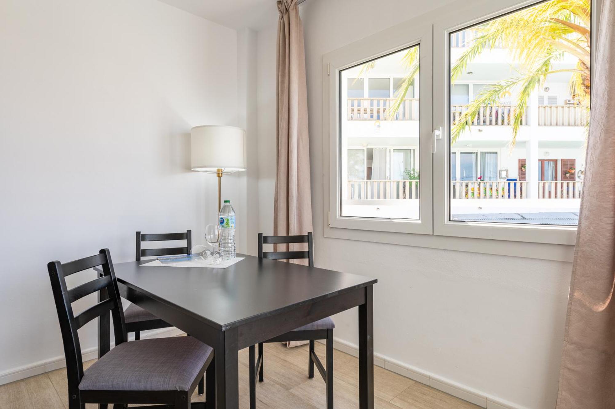 Standard One-Bedroom Apartment with Pool View & Partial Sea View