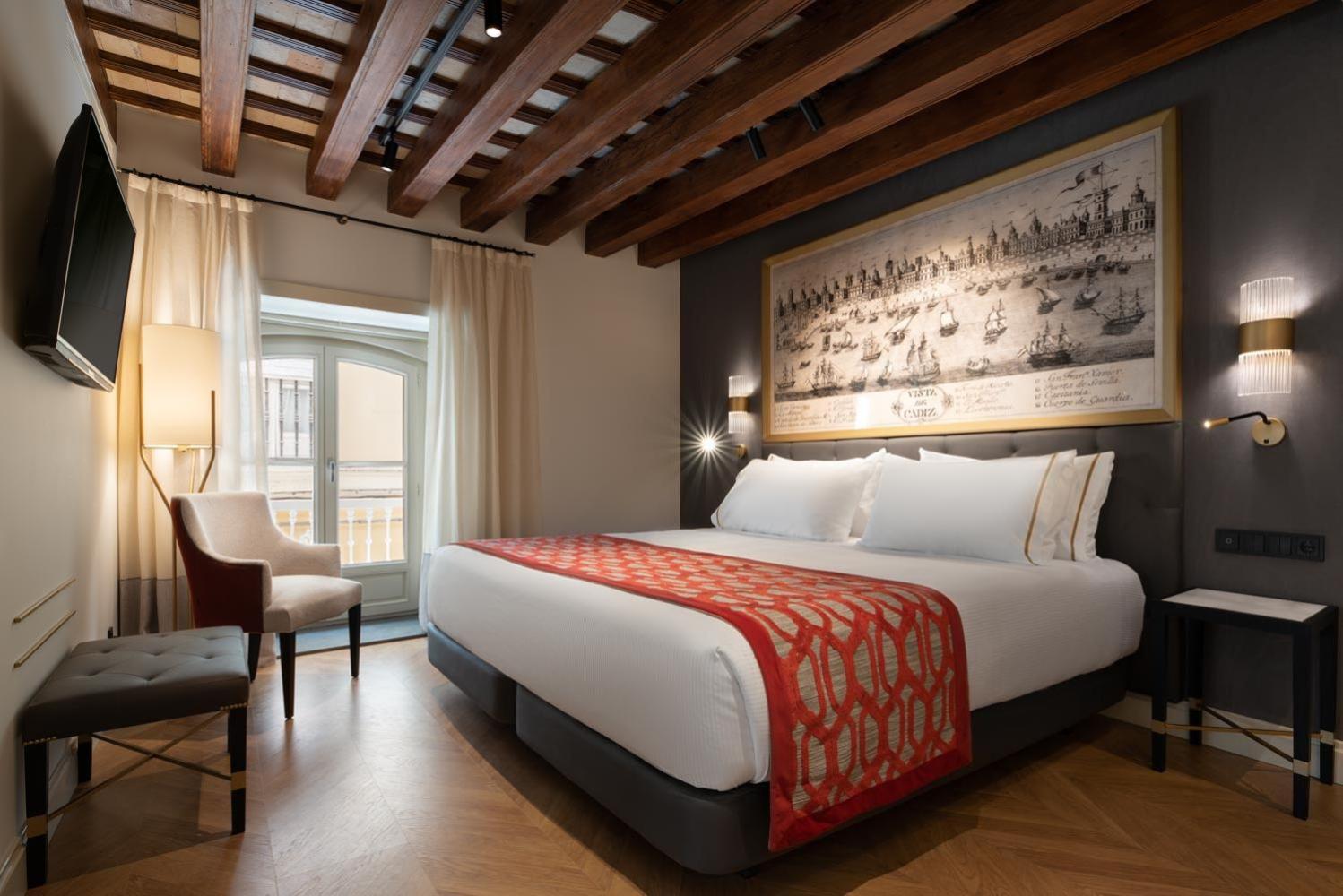 Double Room with Balcony - Photo 1