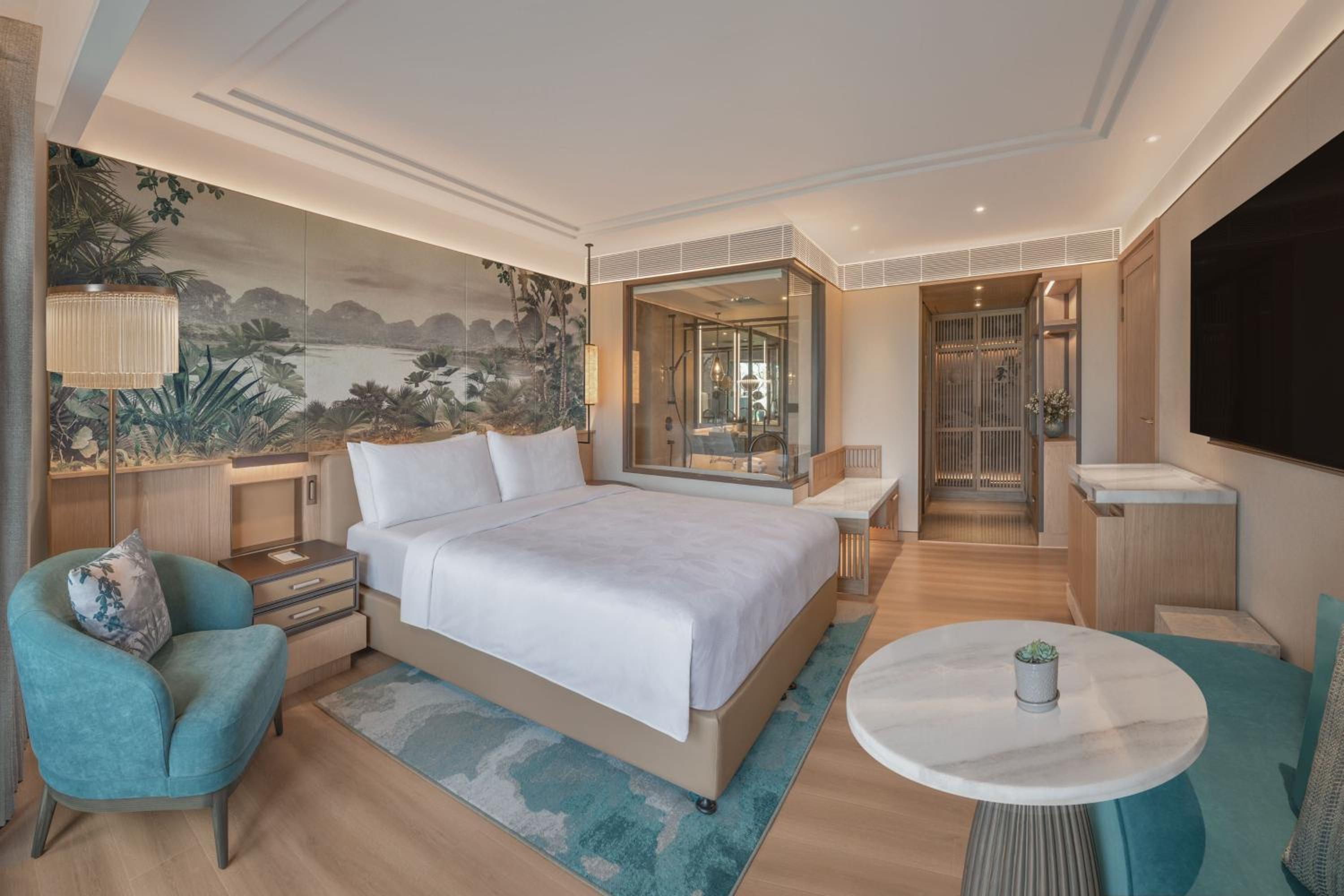 Two-Bedroom Family Suite with One King and Two Twins Bunk Bed - Photo 4