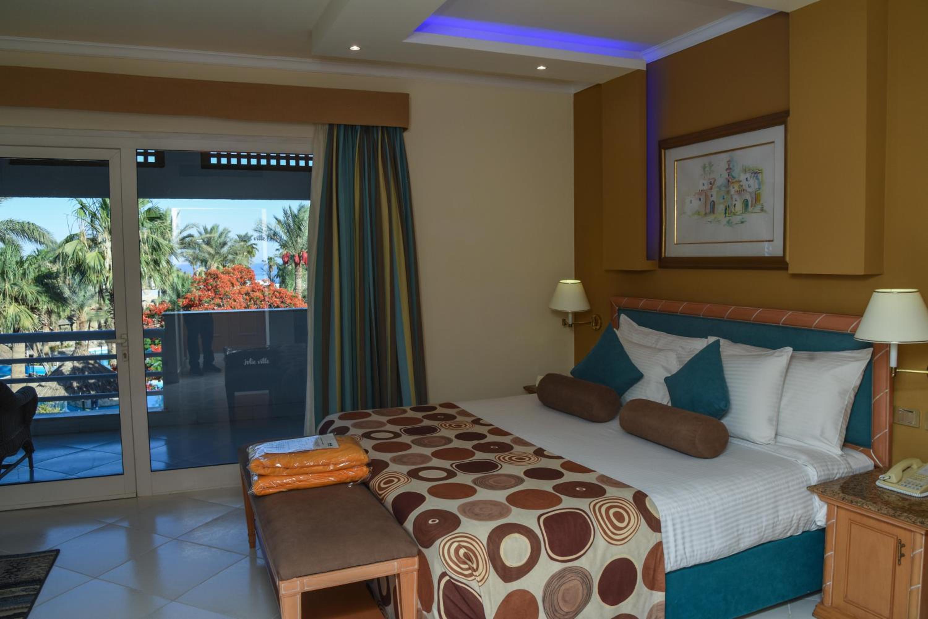 Deluxe Sea View Room - Photo 1