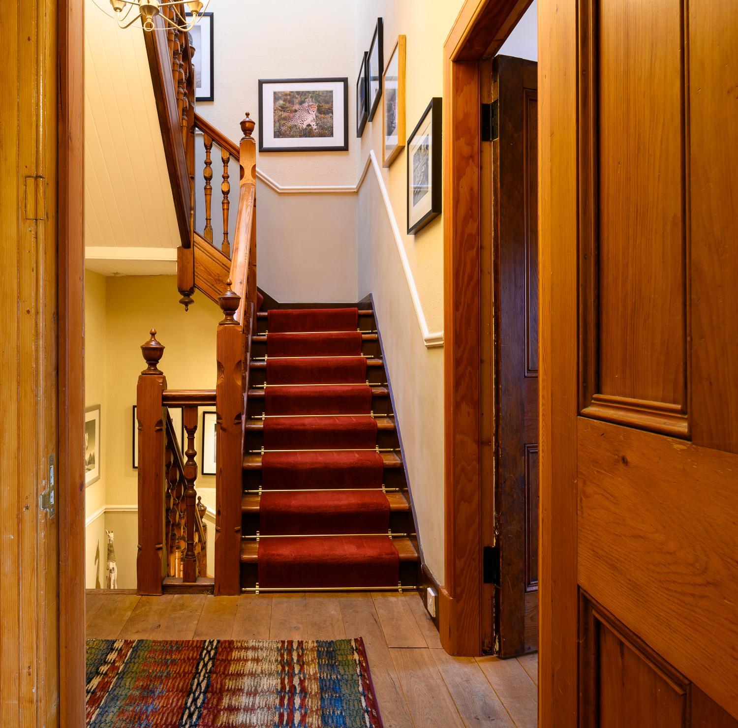 Three-Bedroom House photo 3