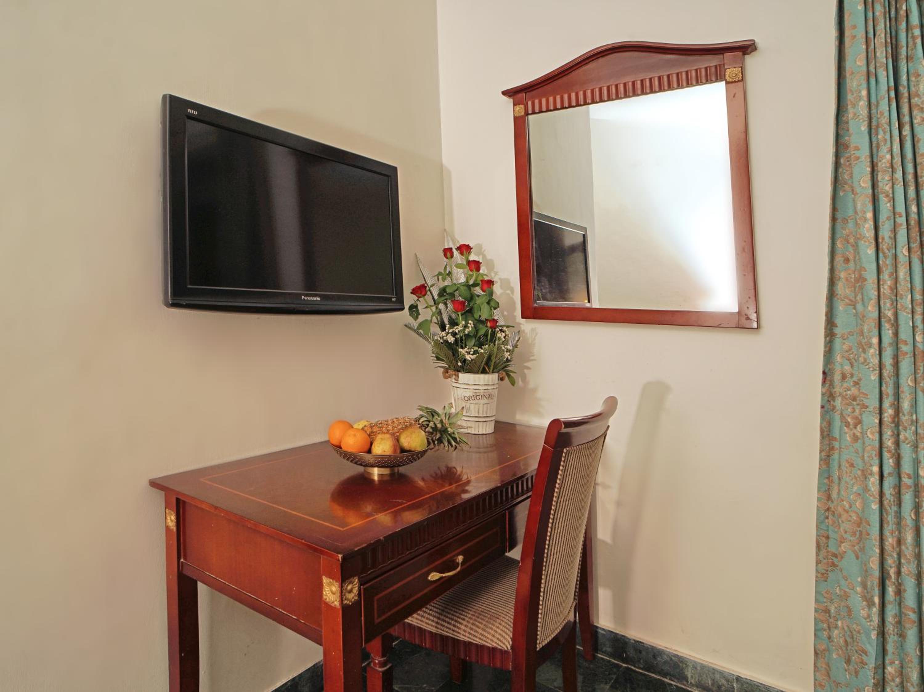 Premier Rooms - Photo 13