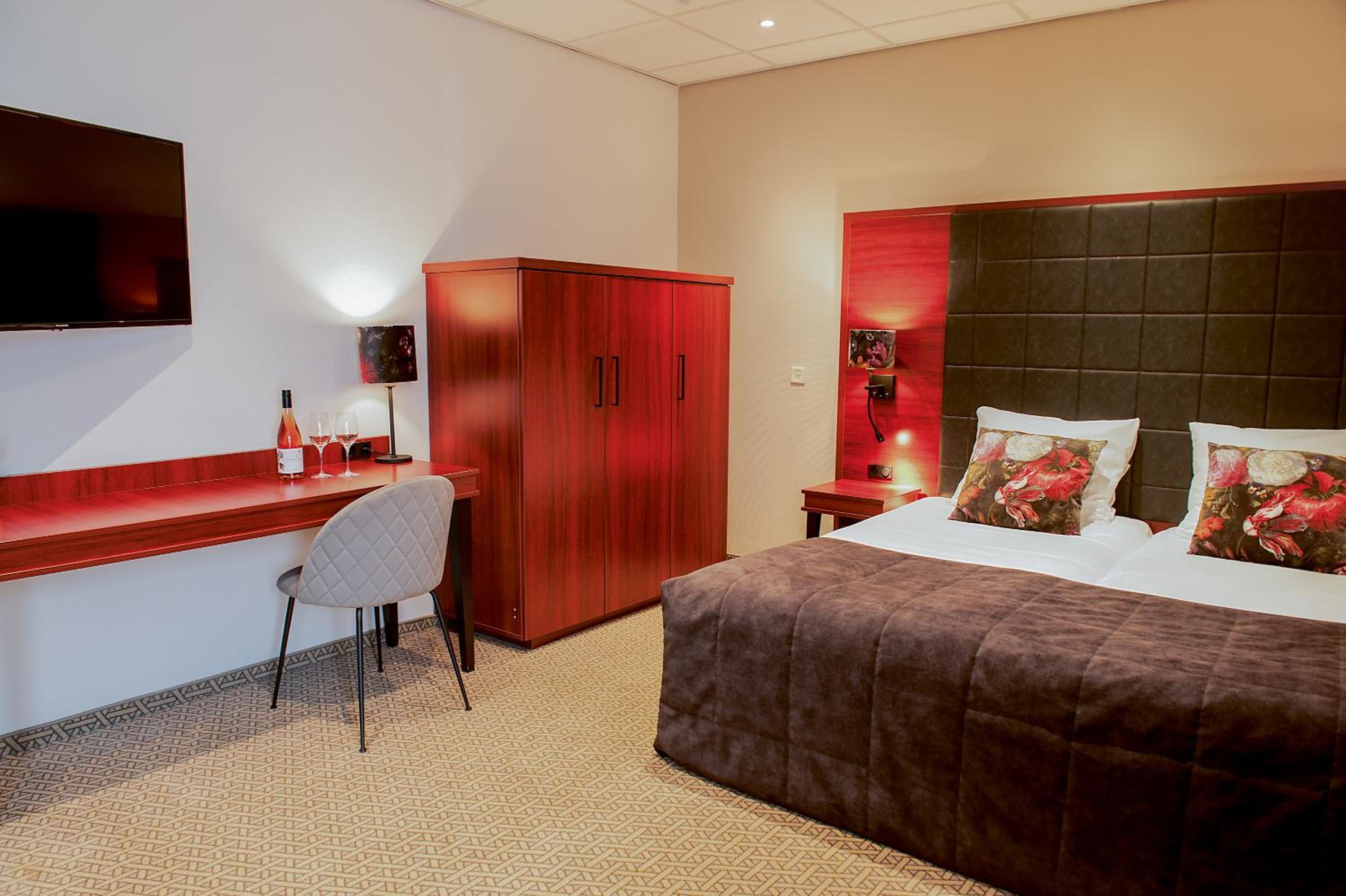 Junior Suite - Photo 1