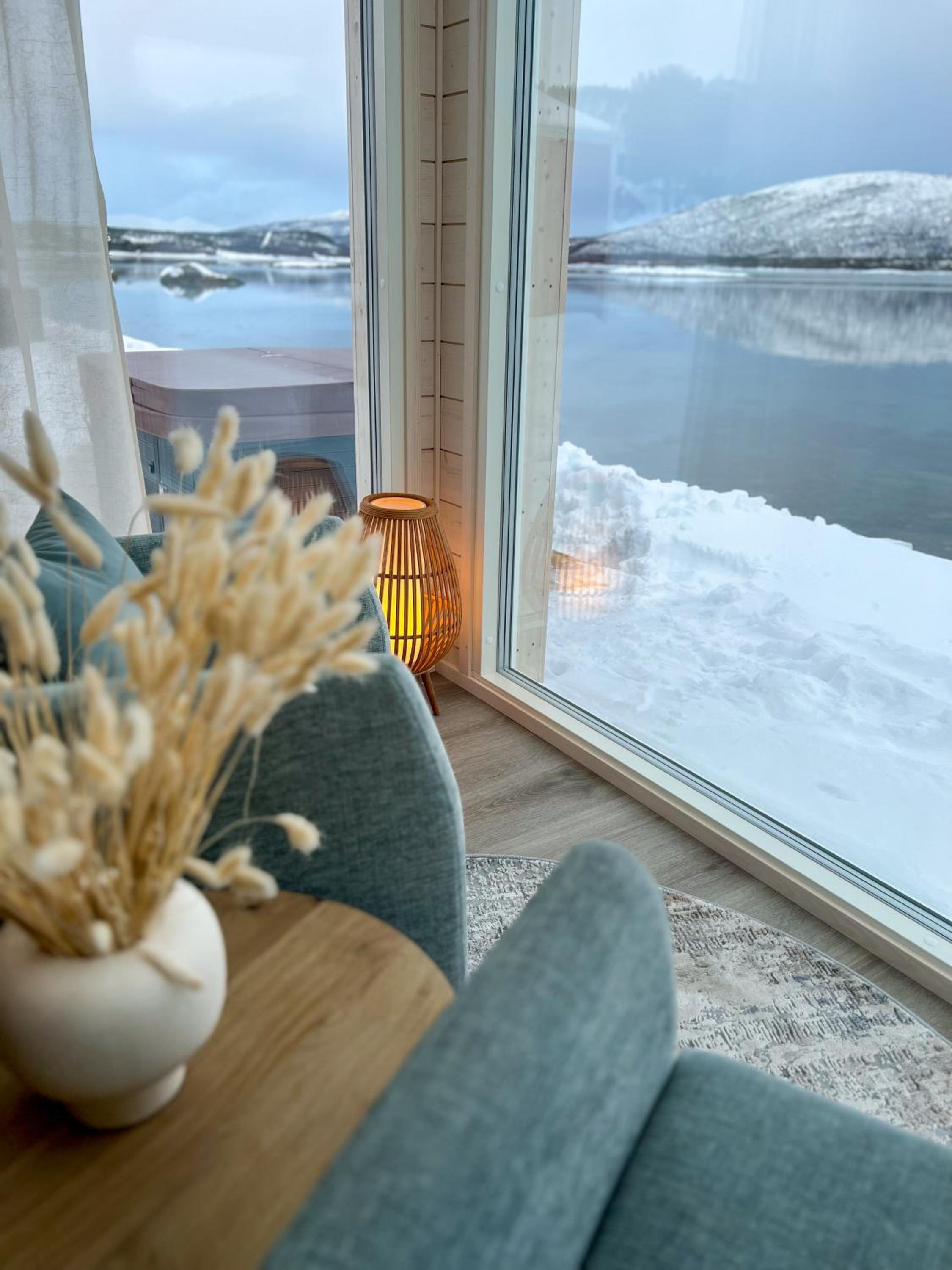 Aurora Sea View photo 3