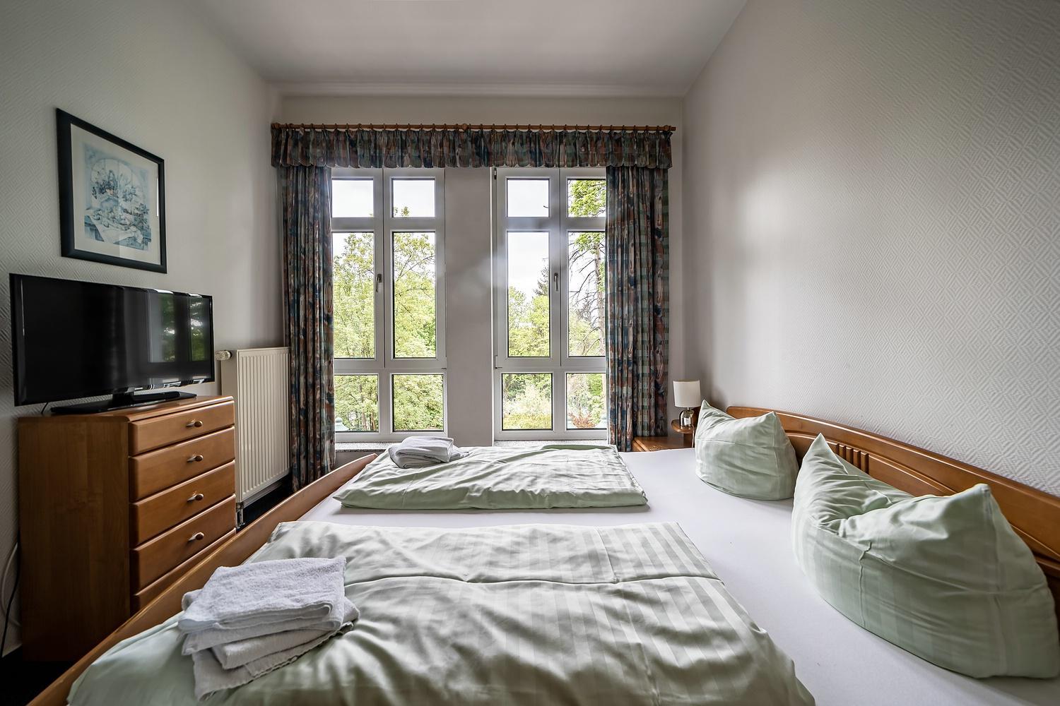 Small Apartment (2 Rooms)