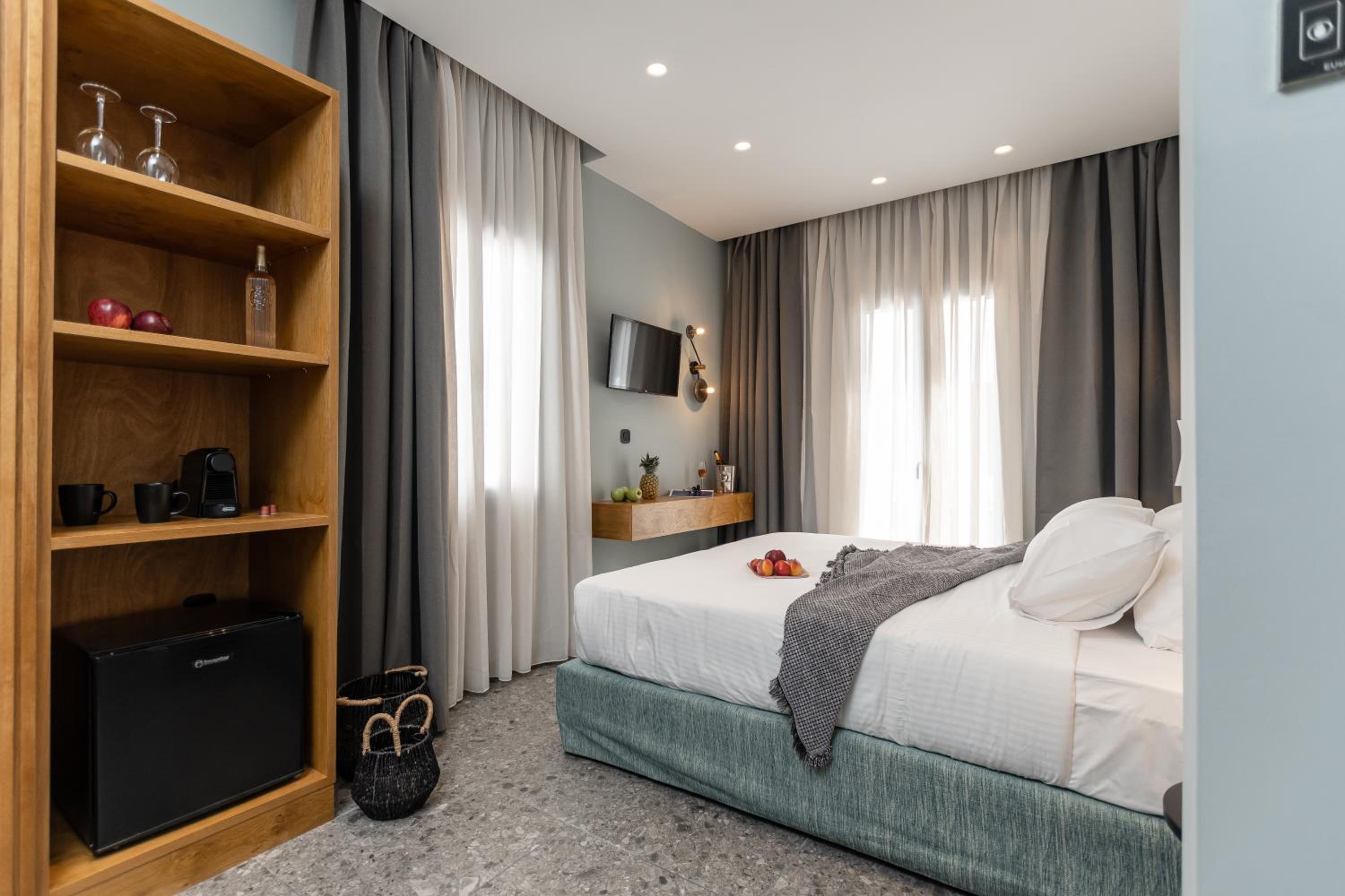 Deluxe Double or Twin Room with Balcony