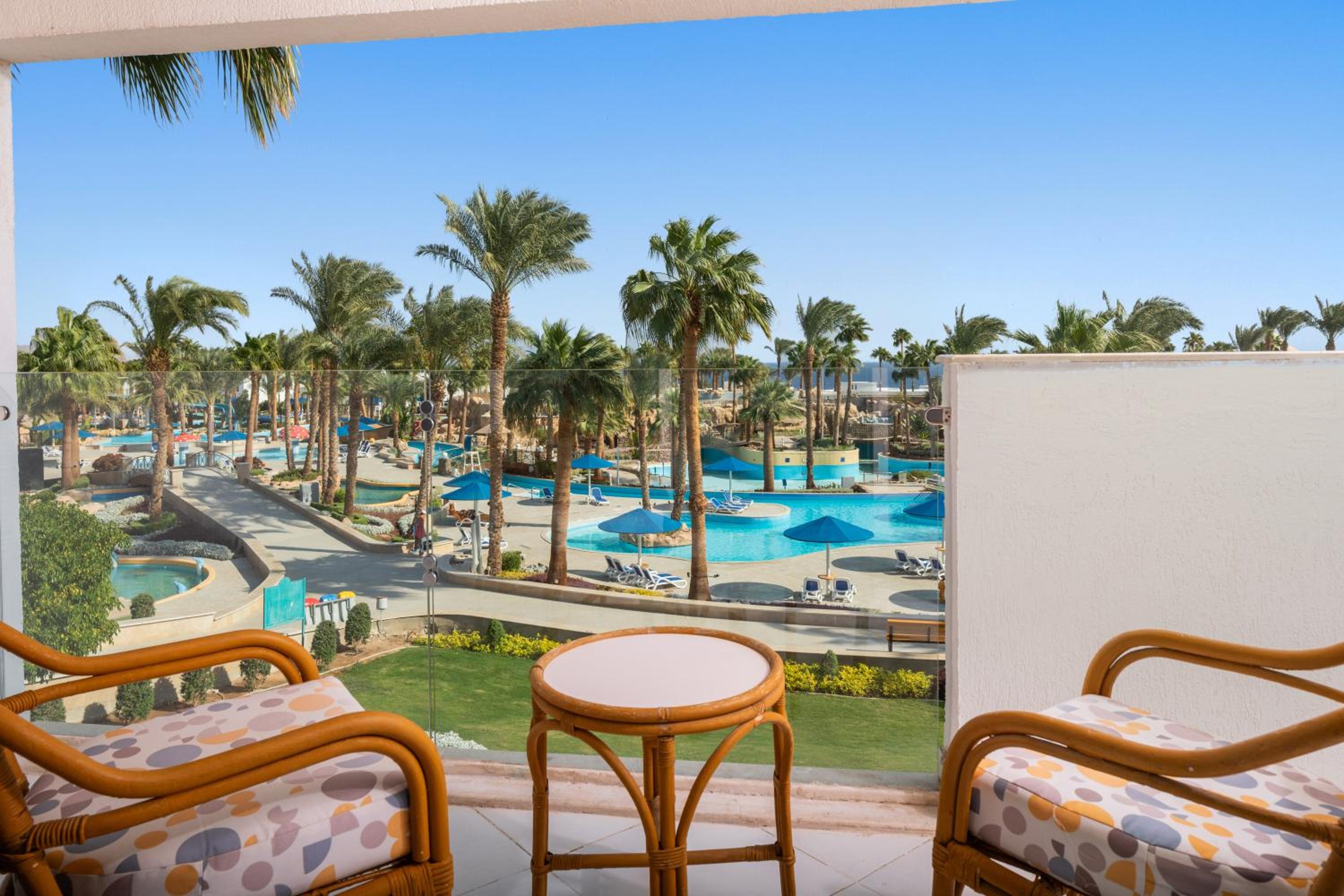 Special Offer - Deluxe Sea View Room - Egyptians and Residents Only