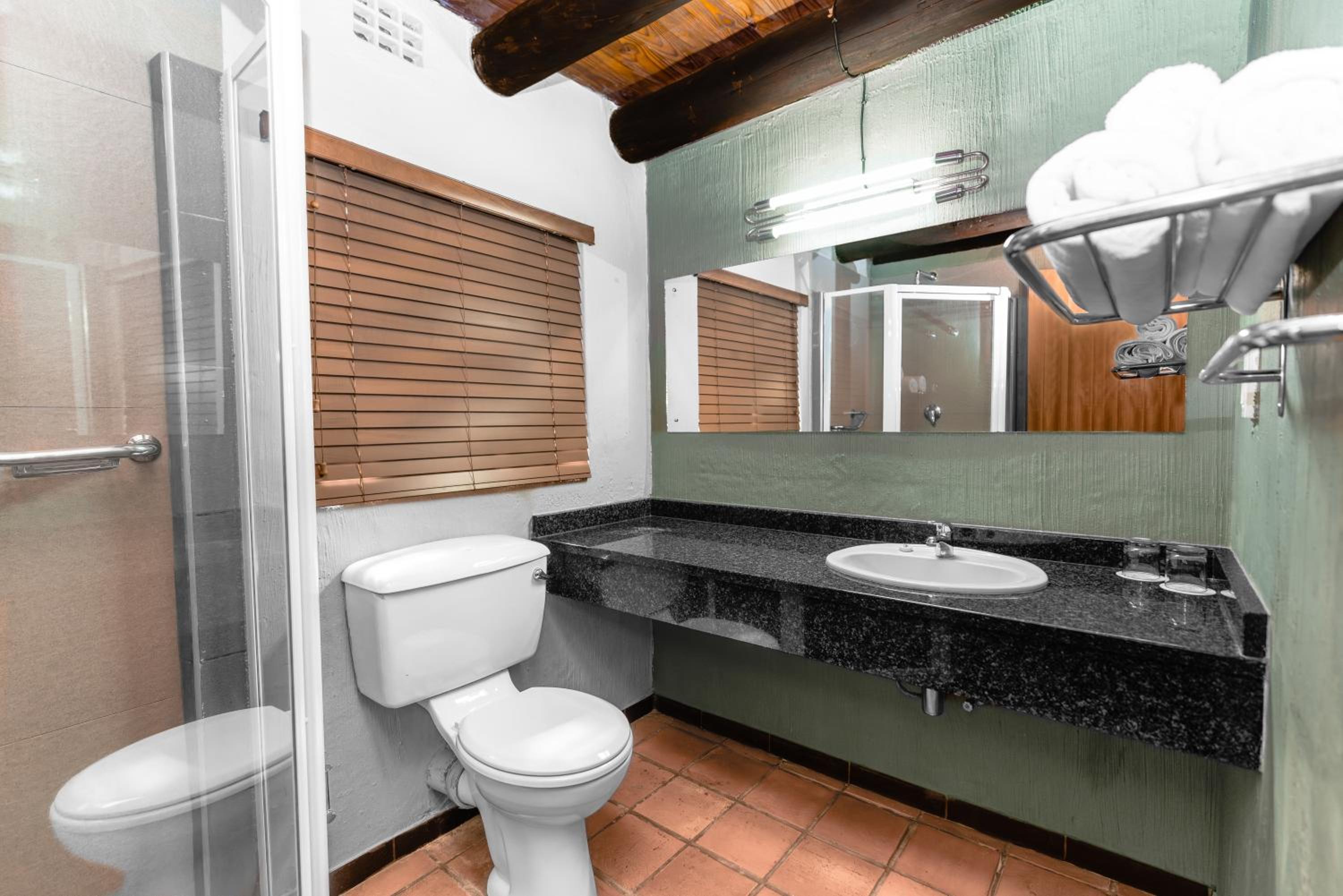 Kruger Self-Catering Chalet - Photo 5