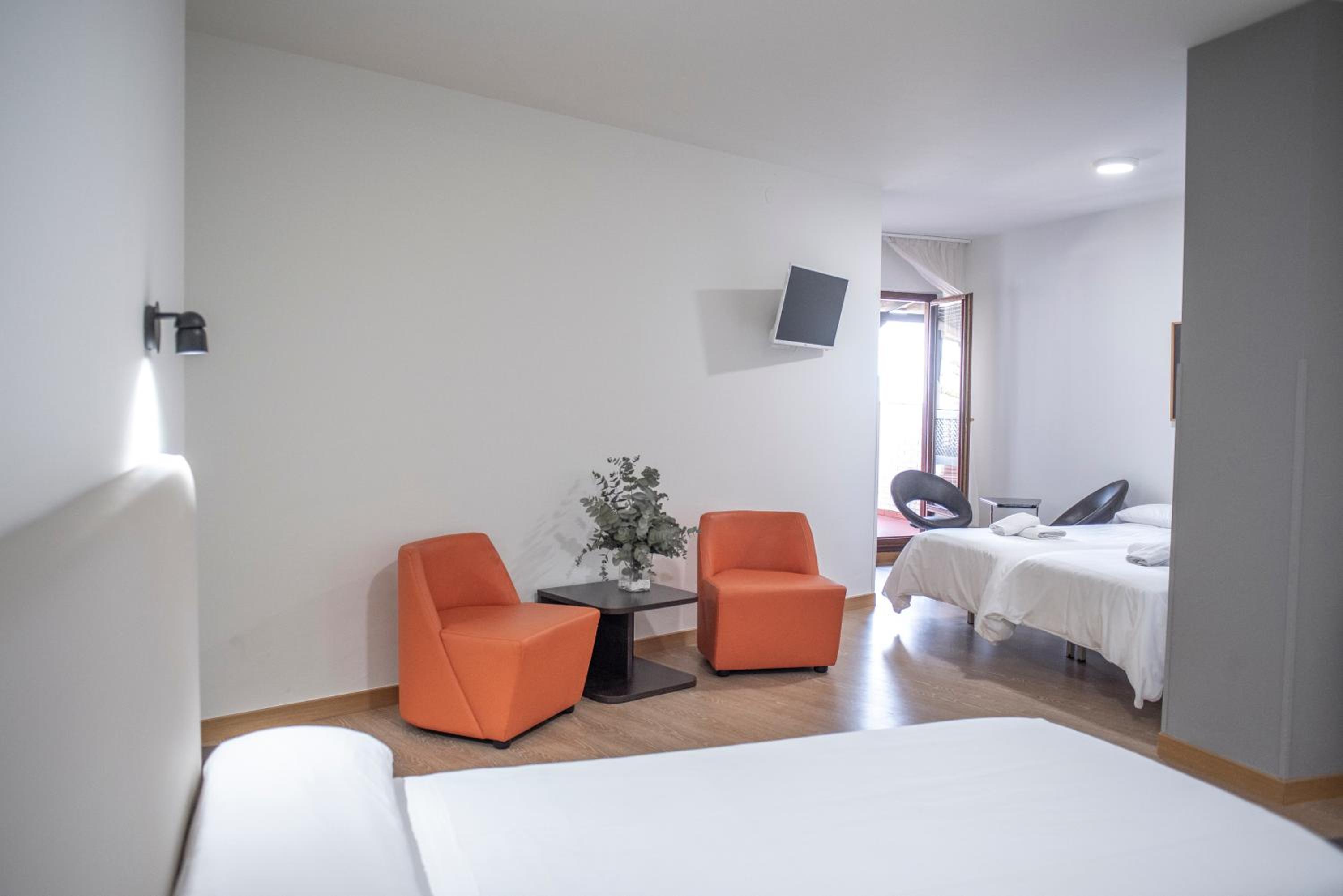 Classic Quadruple Room photo 3