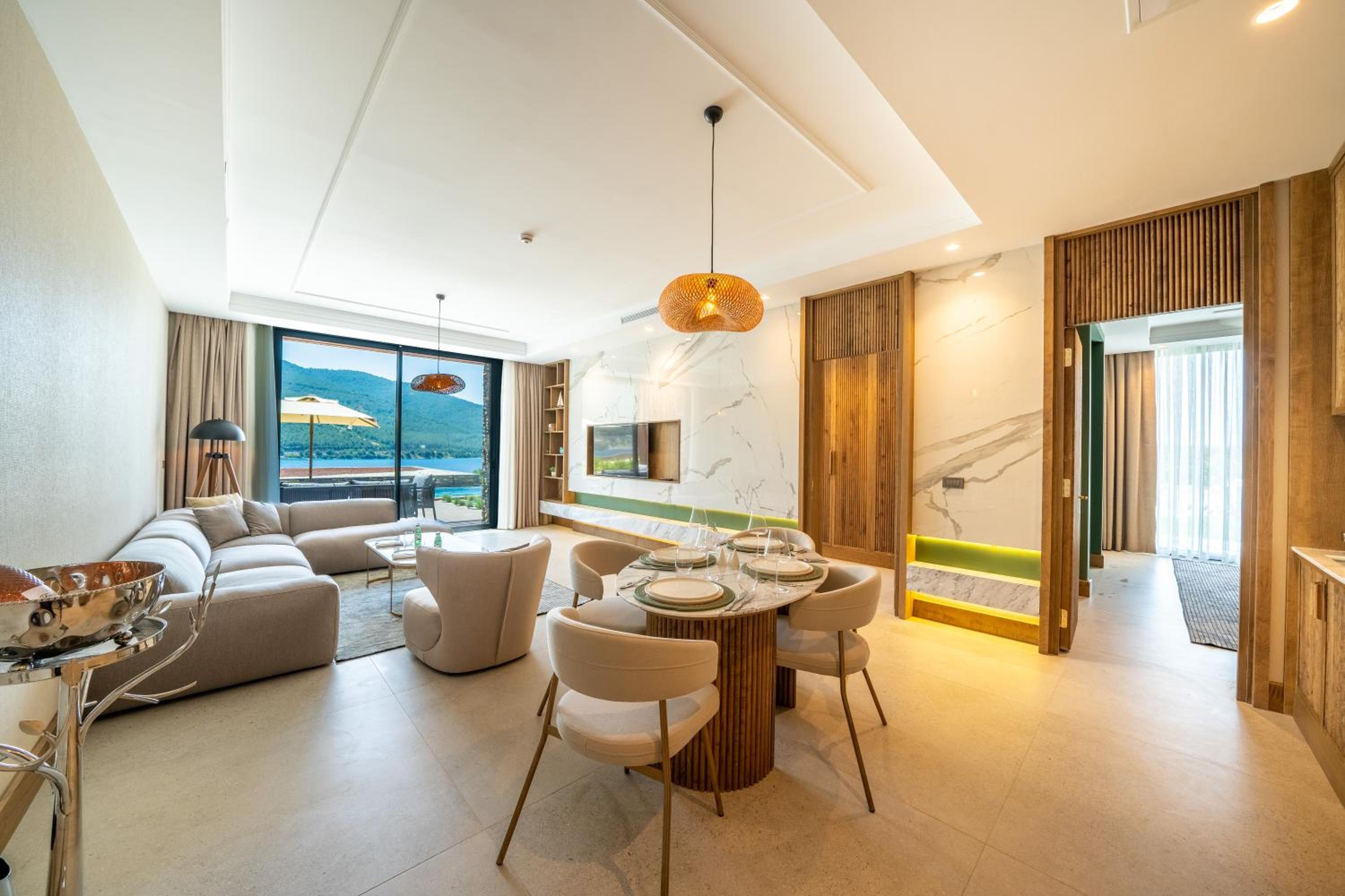 Two-Bedroom Villa photo 2