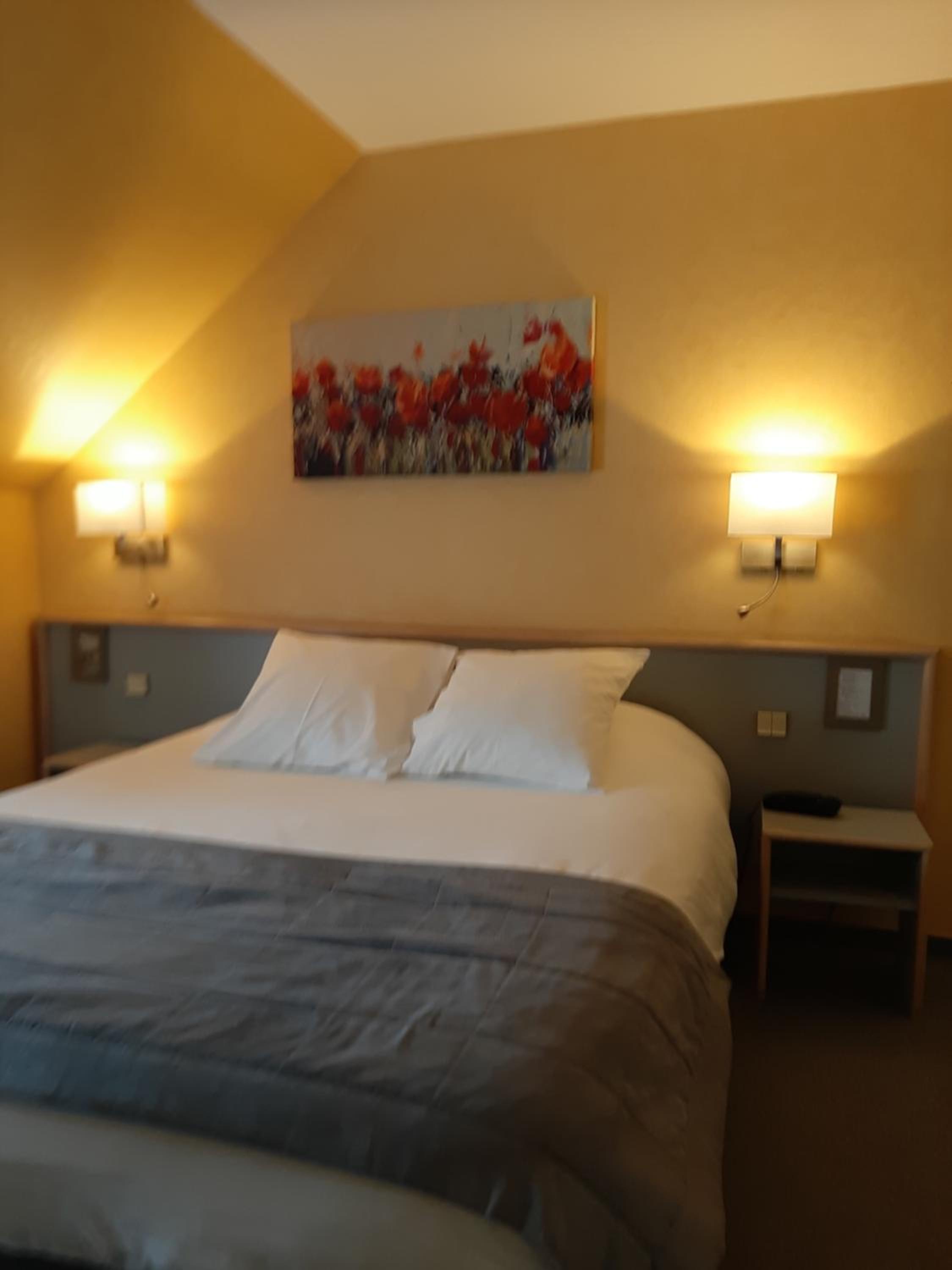 Double Room with Courtyard View - Photo 1