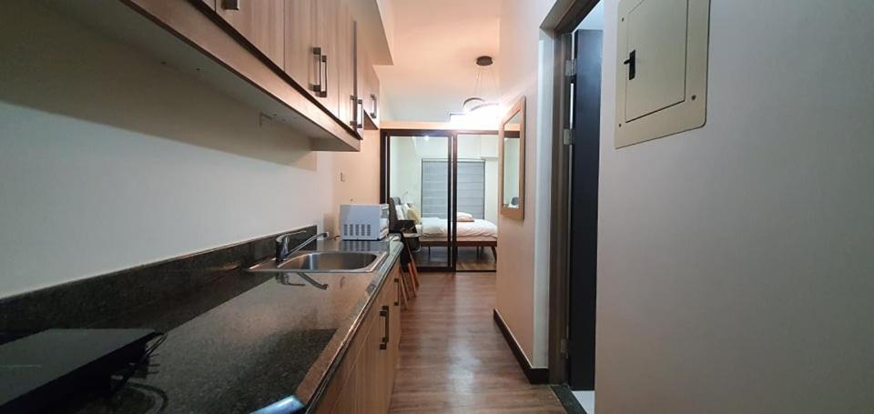 One-Bedroom Apartment - Photo 7