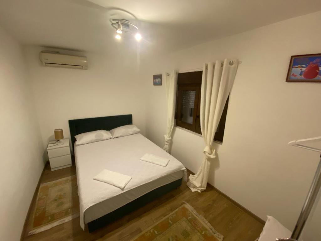 Villa photo 1