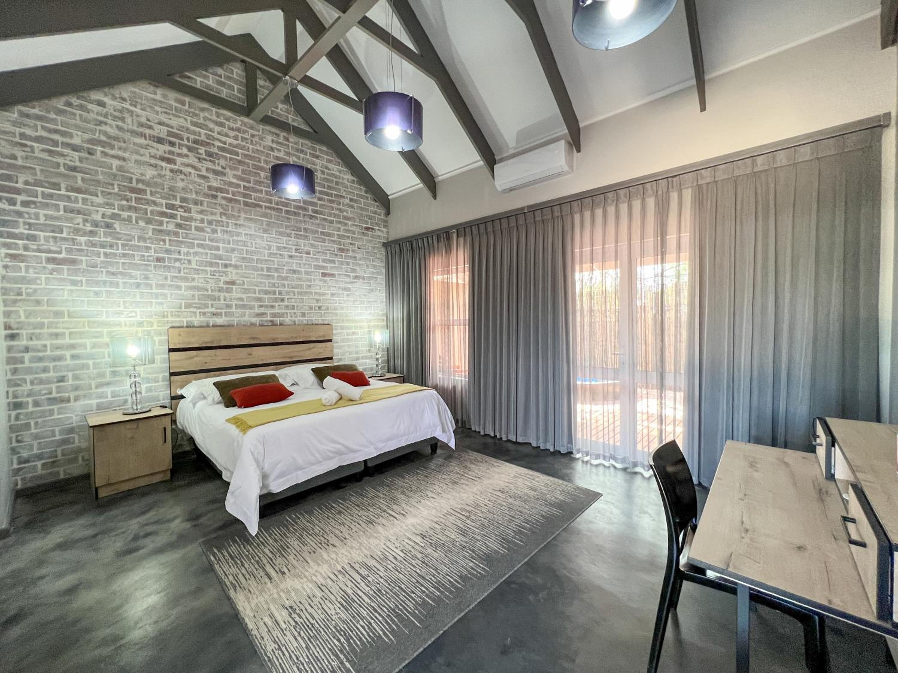 Business Studio - Photo 10