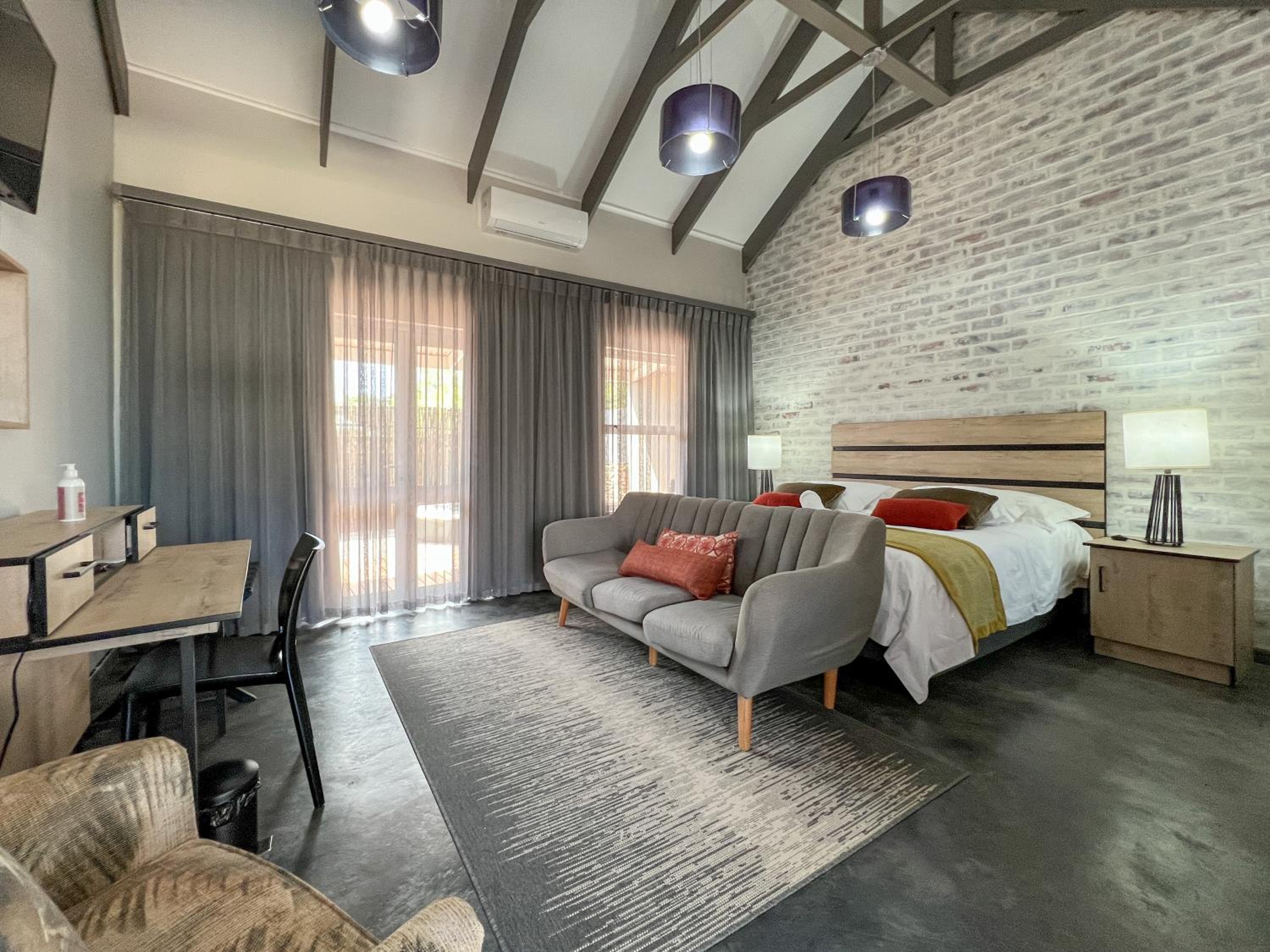 Business Studio - Photo 20