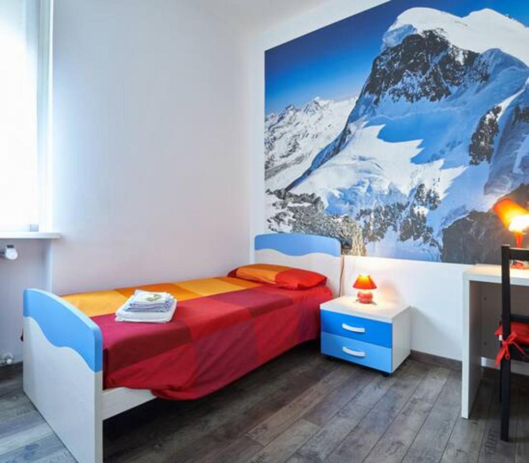 Standard Single Room with Shared Bathroom photo 1