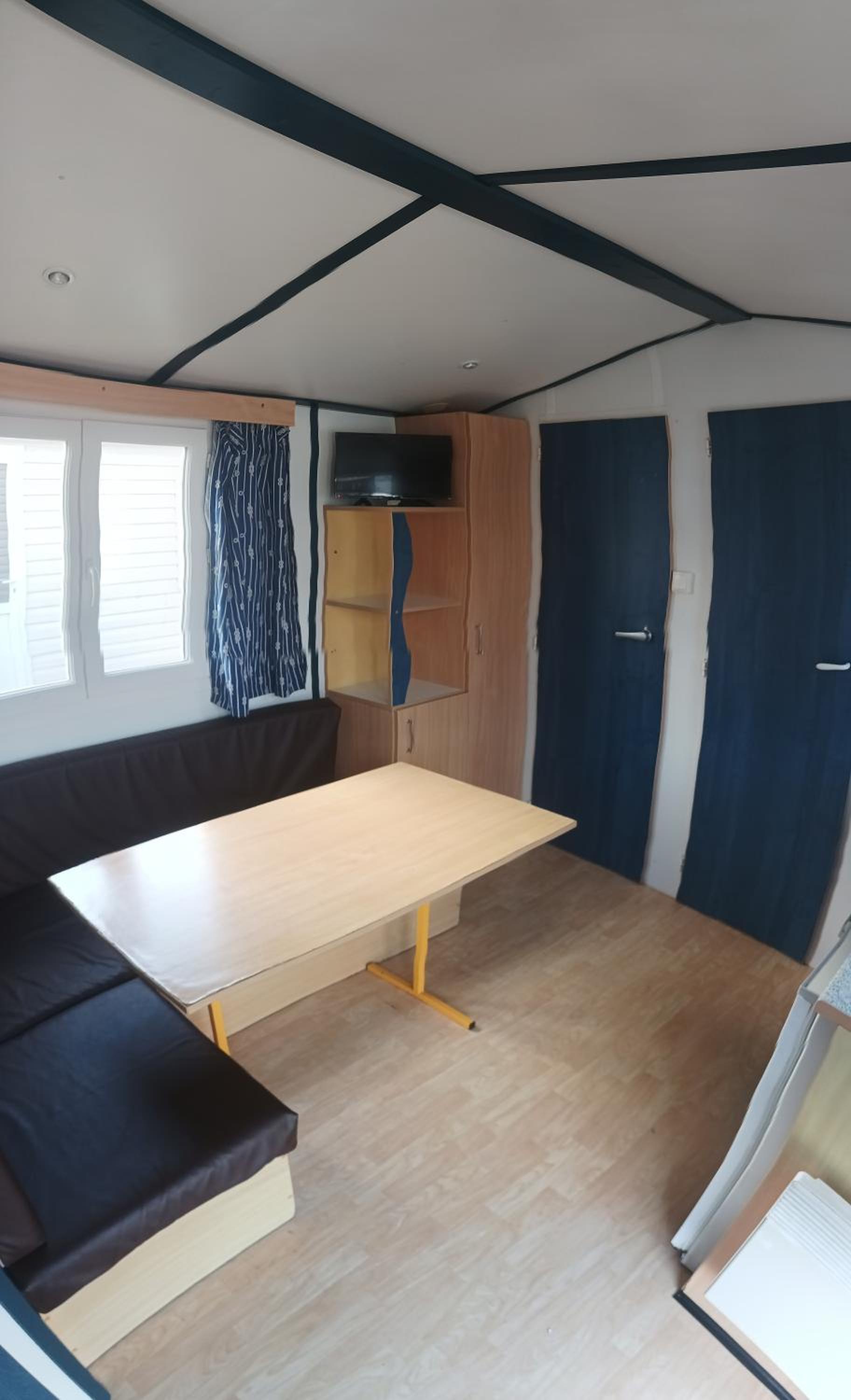 One-Bedroom Bungalow photo 3
