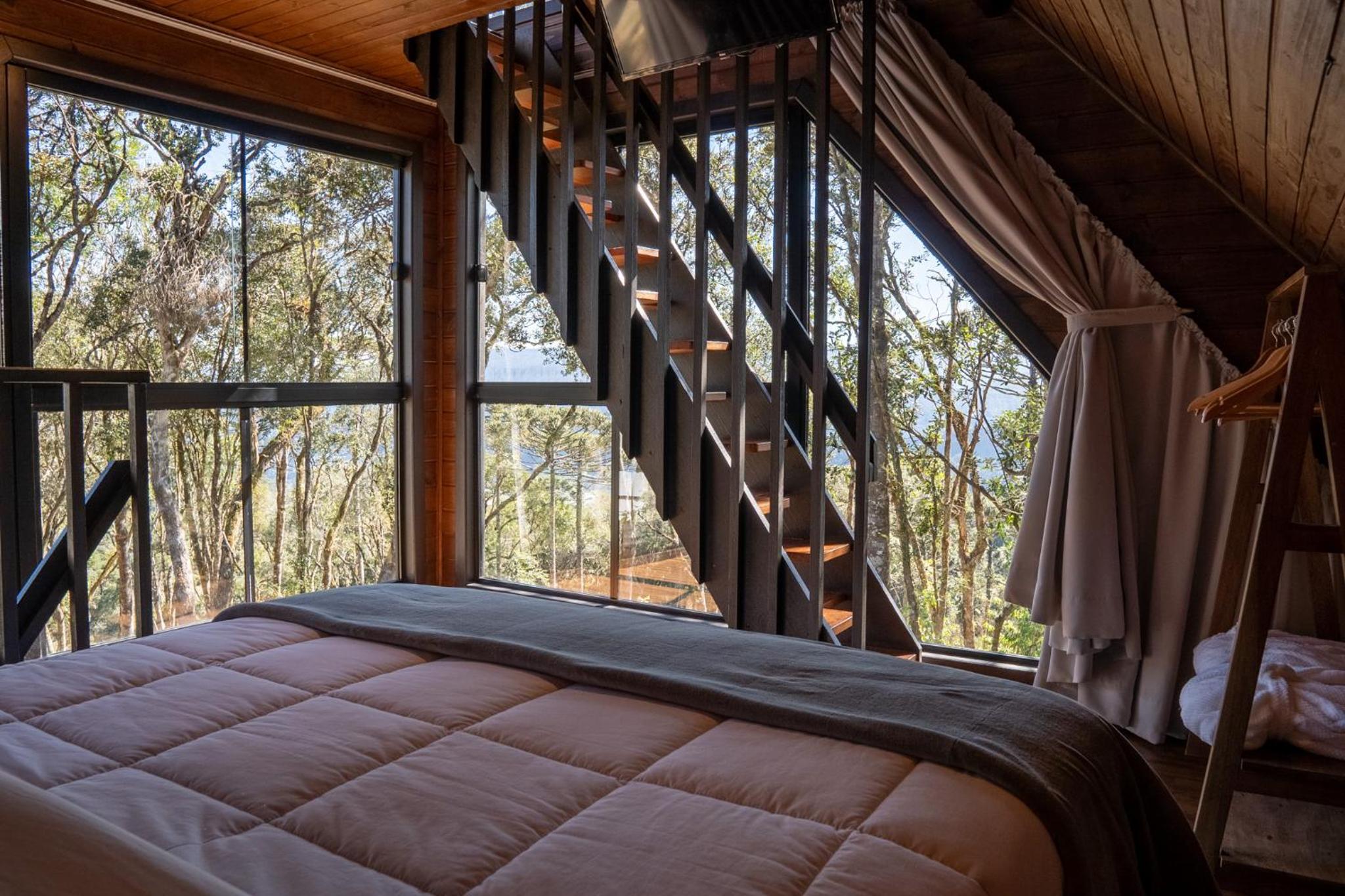 Two-Bedroom Chalet - Photo 5