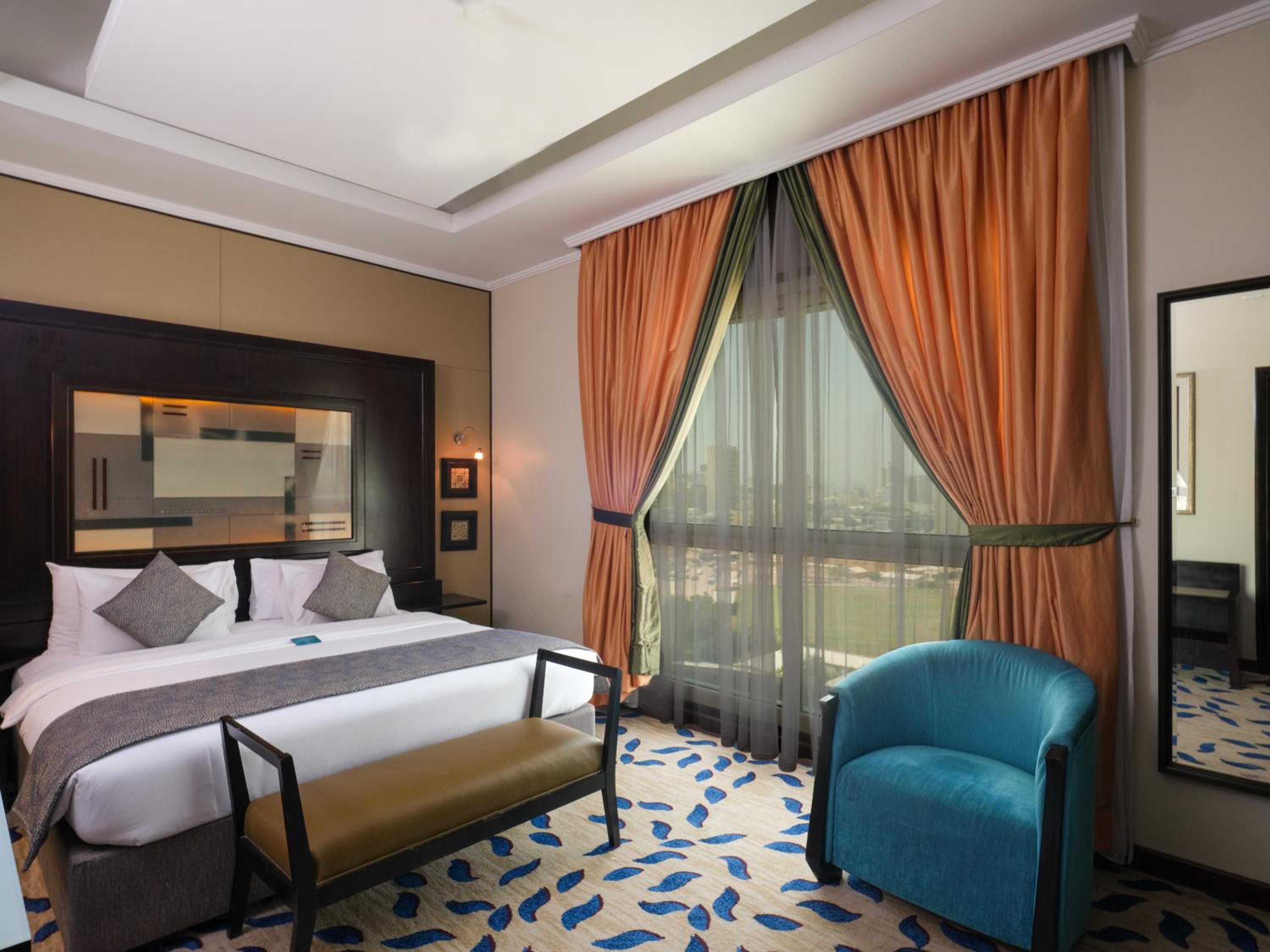 Executive Queen Suite