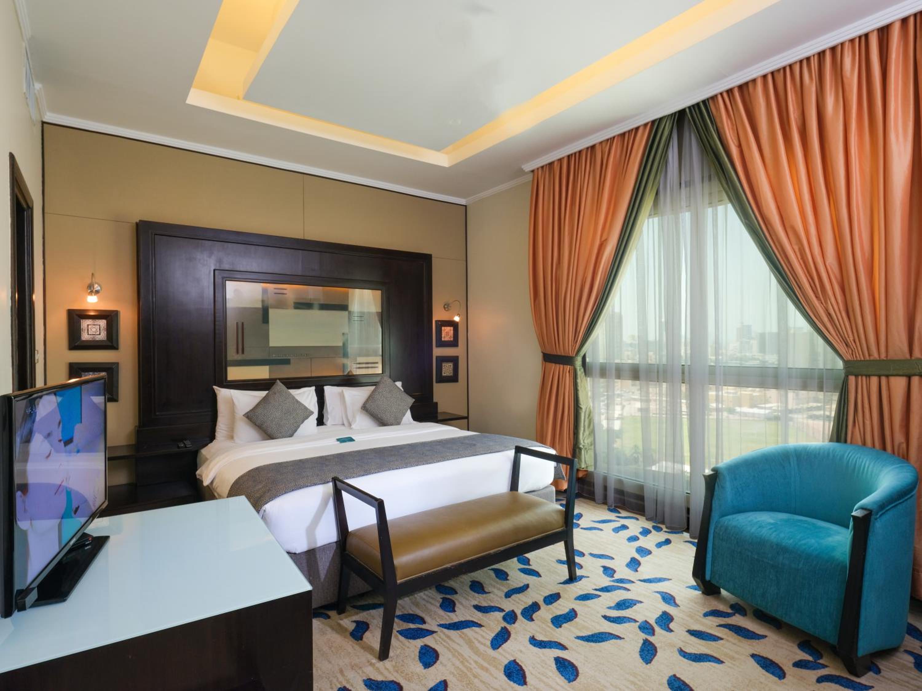 Deluxe Two-Bedroom Apartment
