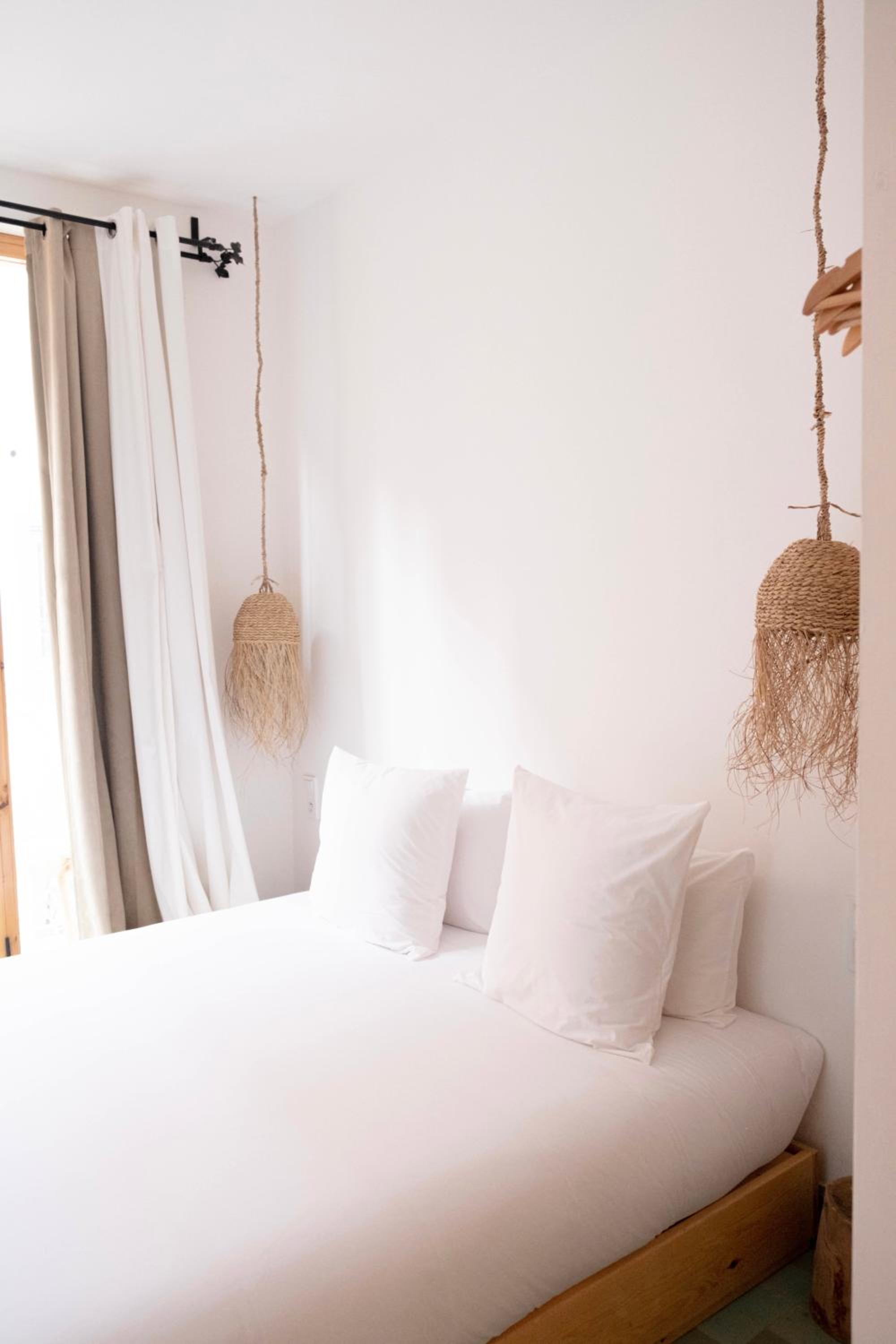 Double or Twin Room with Sea View photo 1